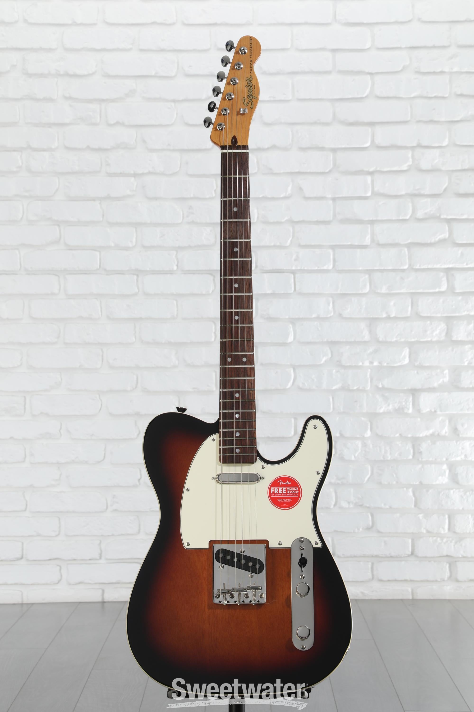 Classic Vibe '60s Custom Telecaster (3-… Squier Classic Vibe '60s Custom Telecaster Electric Guitar