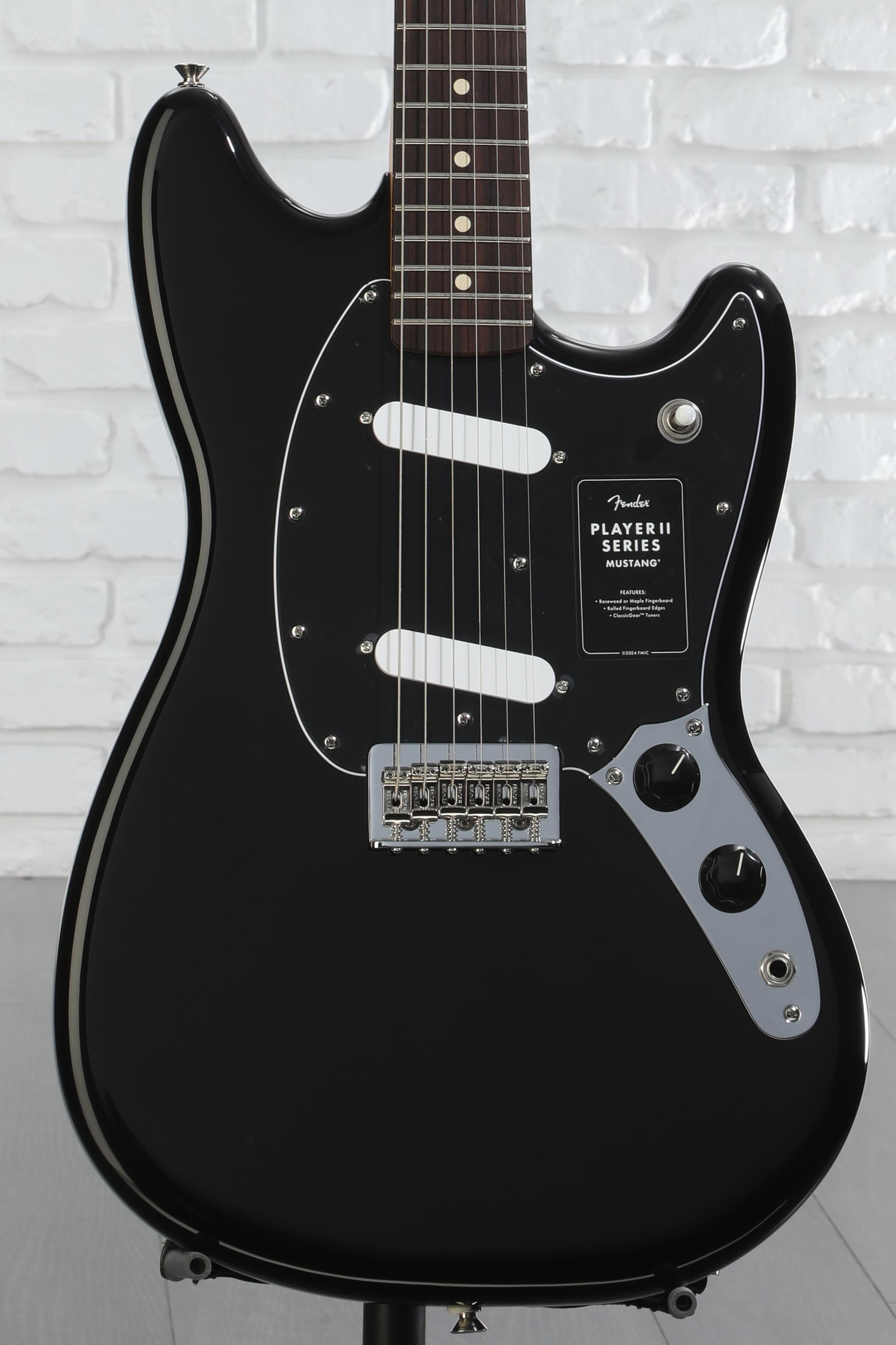 ギター fFender Player II Mustang Fender Player II Mustang - Black with Rosewood Fingerboard