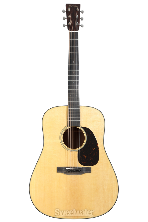 美品　Martin D-18V Martin D-18 Standard Series Acoustic Guitar - Natural with