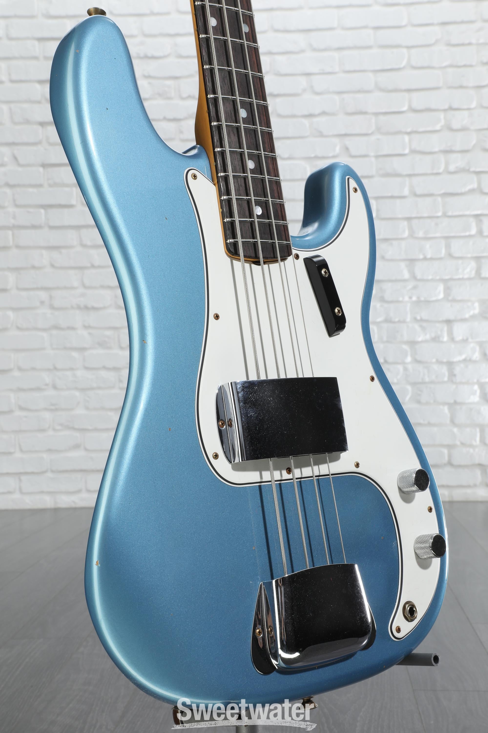 Fender Custom Shop 1966 Precision Bass Journeyman Relic