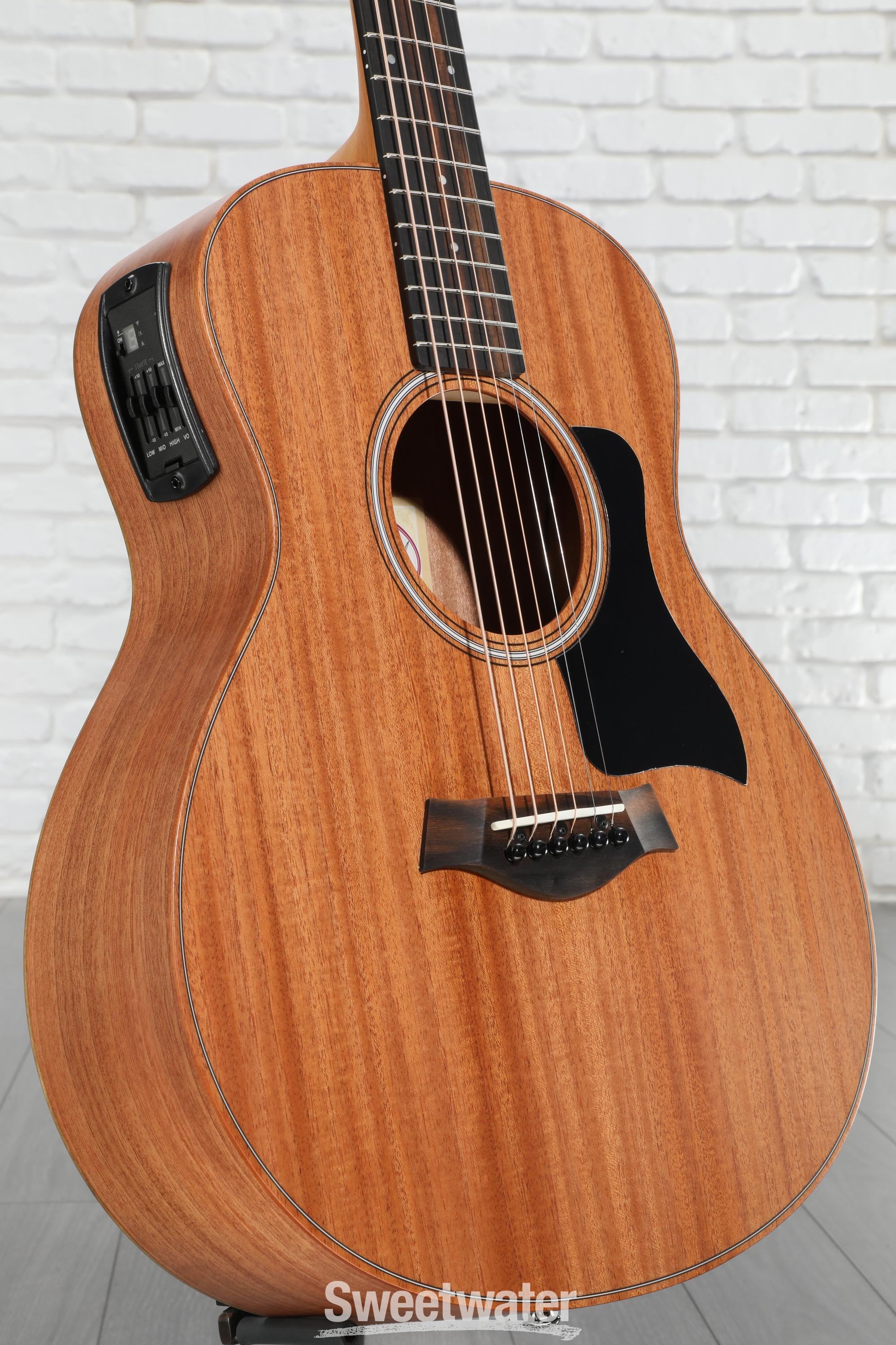 Taylor GS Mini-e Mahogany Acoustic-electric Guitar - Natural