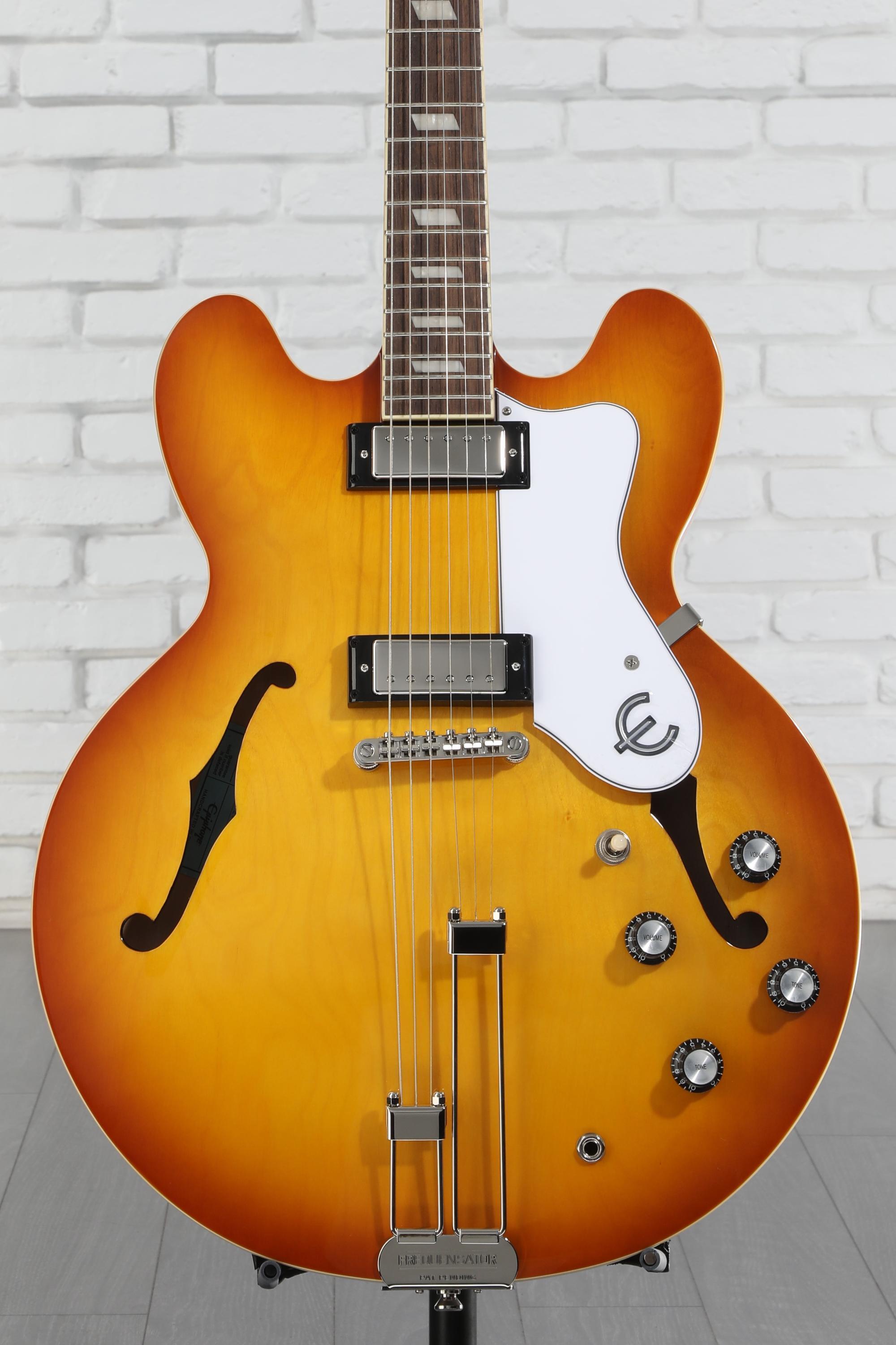 エピフォン　リヴィエラ Epiphone Riviera Semi-hollowbody Electric Guitar - Royal Tan