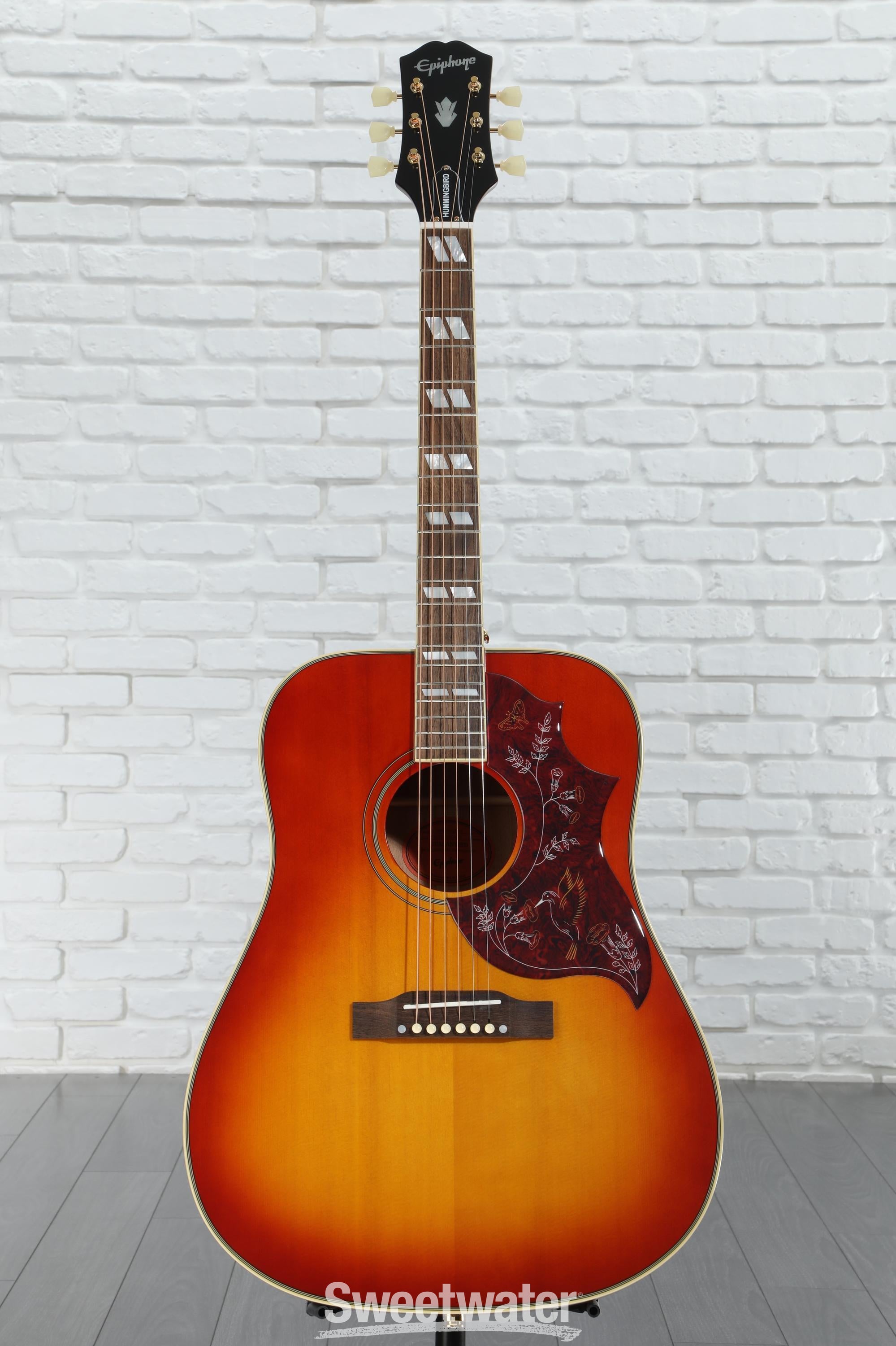 Epiphone Hummingbird Acoustic Guitar - Aged Cherry Sunburst