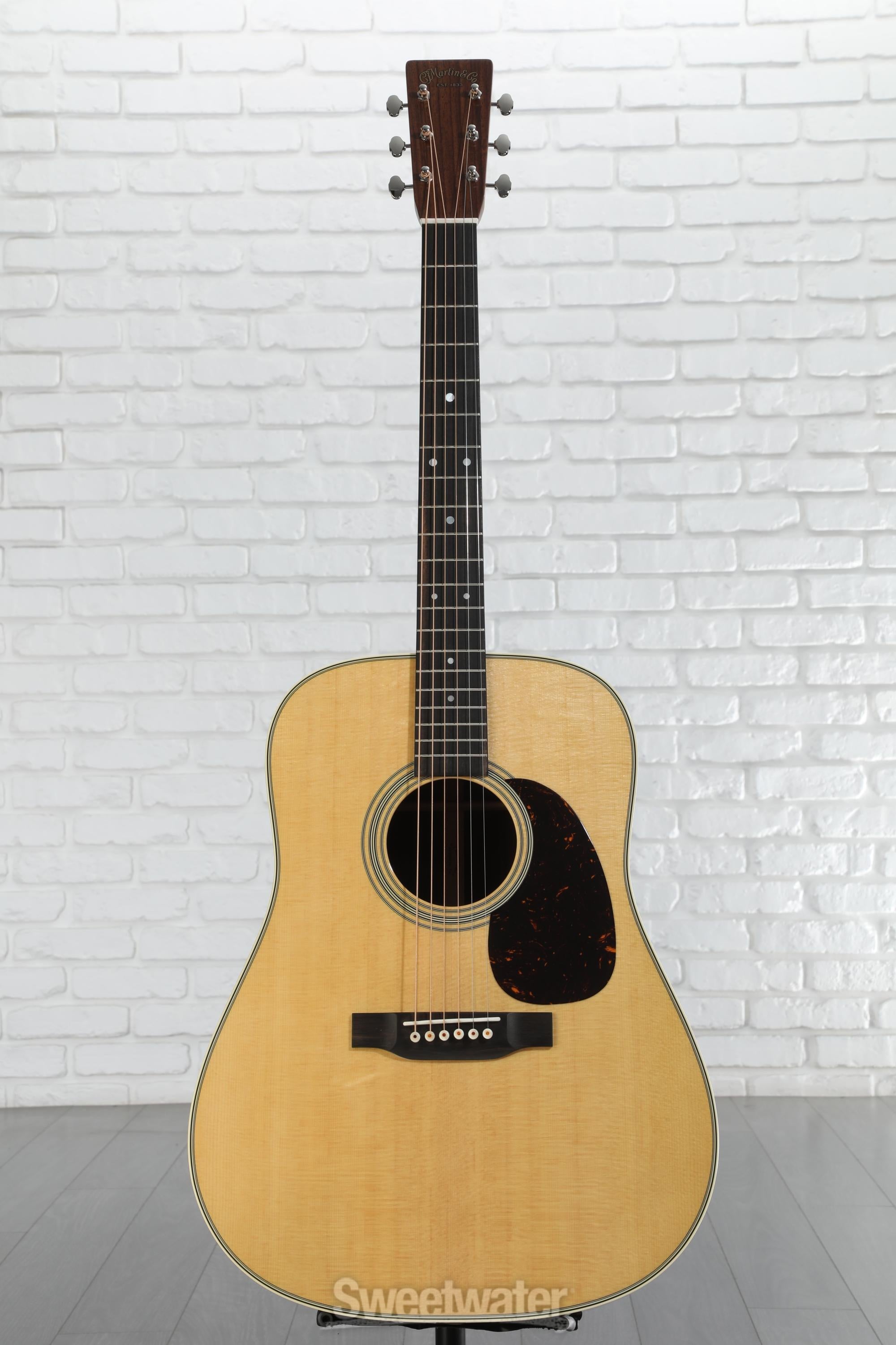 Martin D-28 Standard Natural 2023年製造 Martin D-28 Standard Series Acoustic Guitar - Natural with