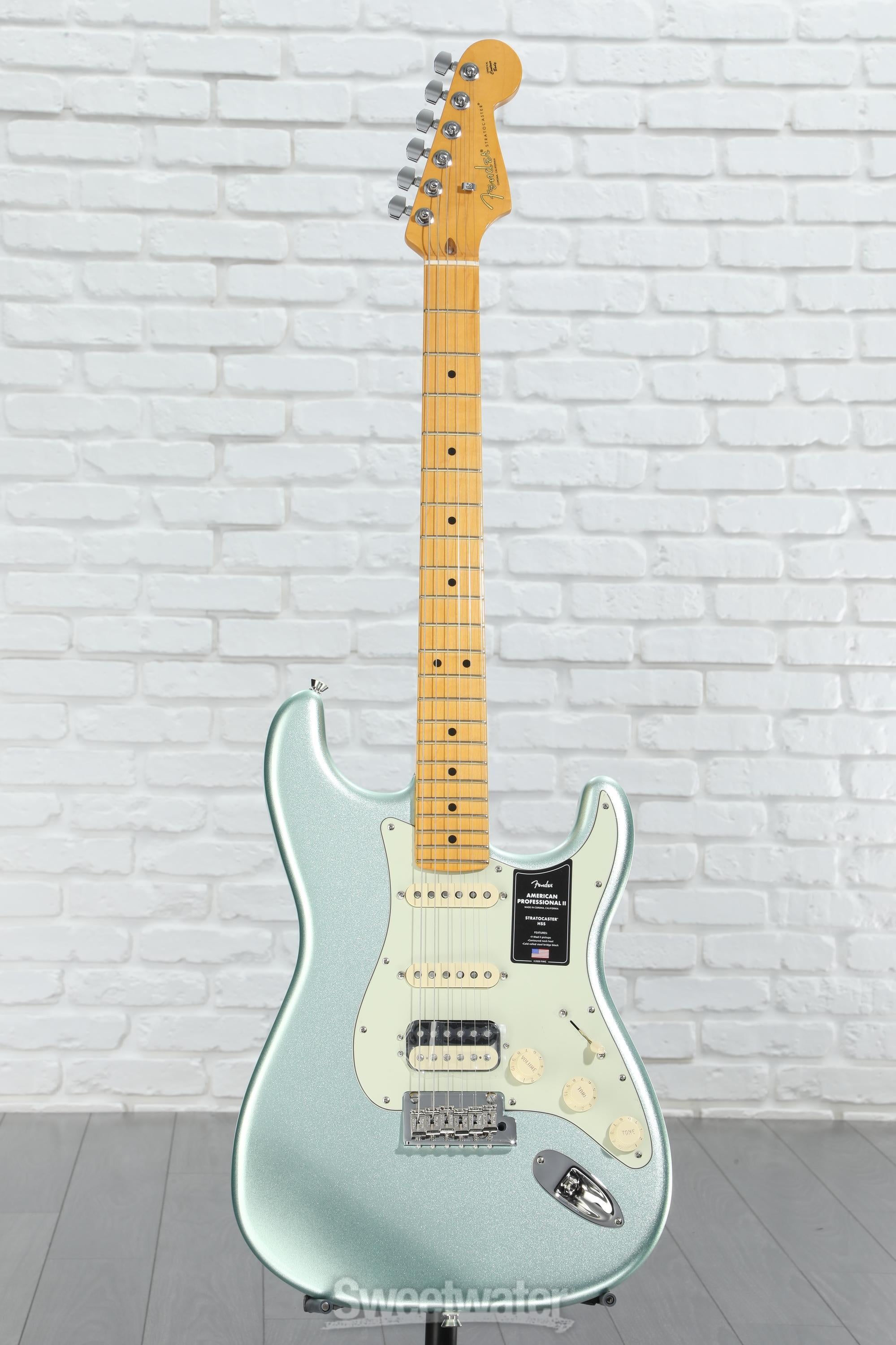 ぽん Fender AmericanProfessional 2 Fender American Professional II Stratocaster HSS - Mystic Surf