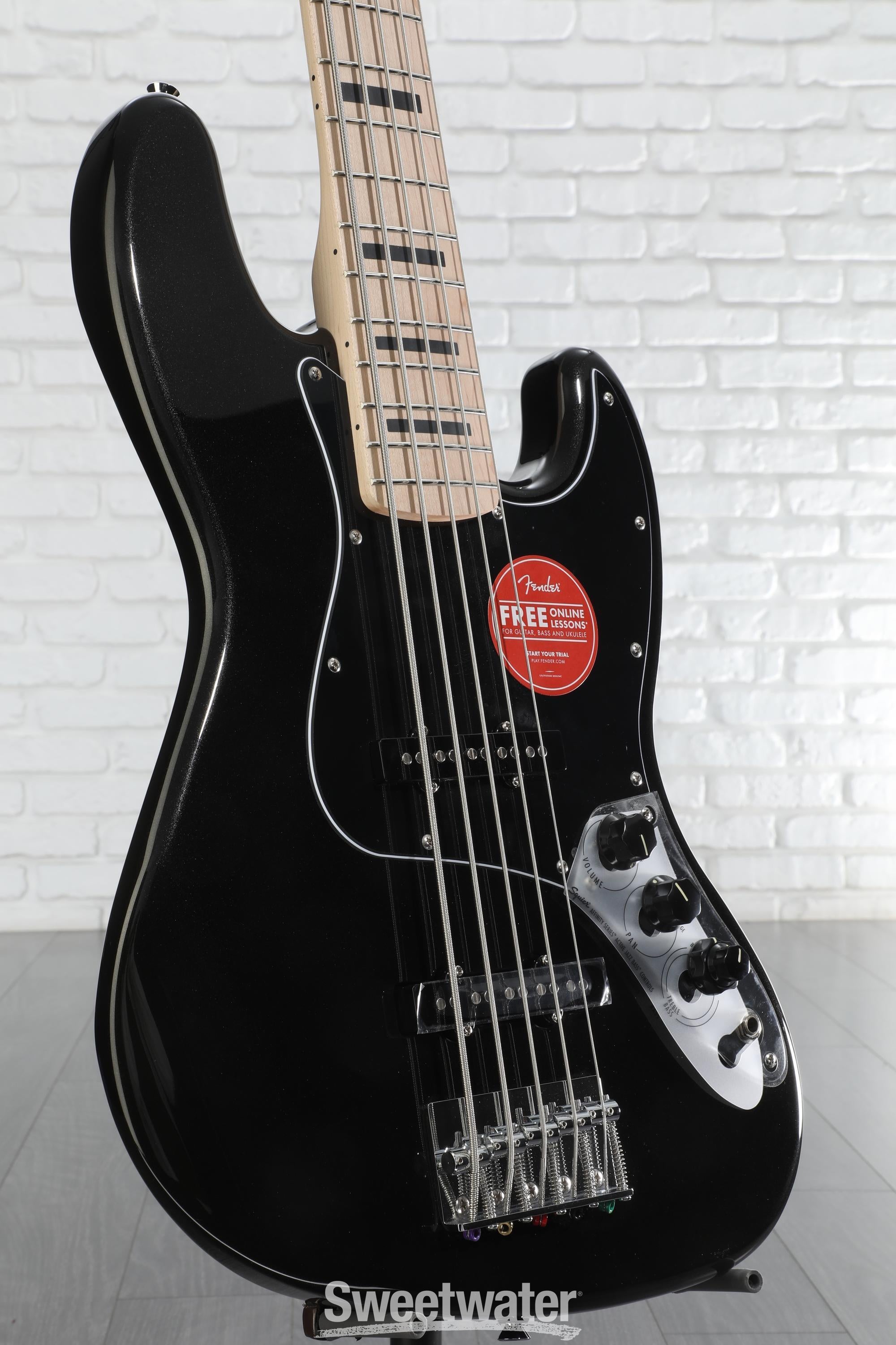 Squier 5弦 JazzBass Amazon.com: Squier Affinity Series 5-String Jazz Bass, 3