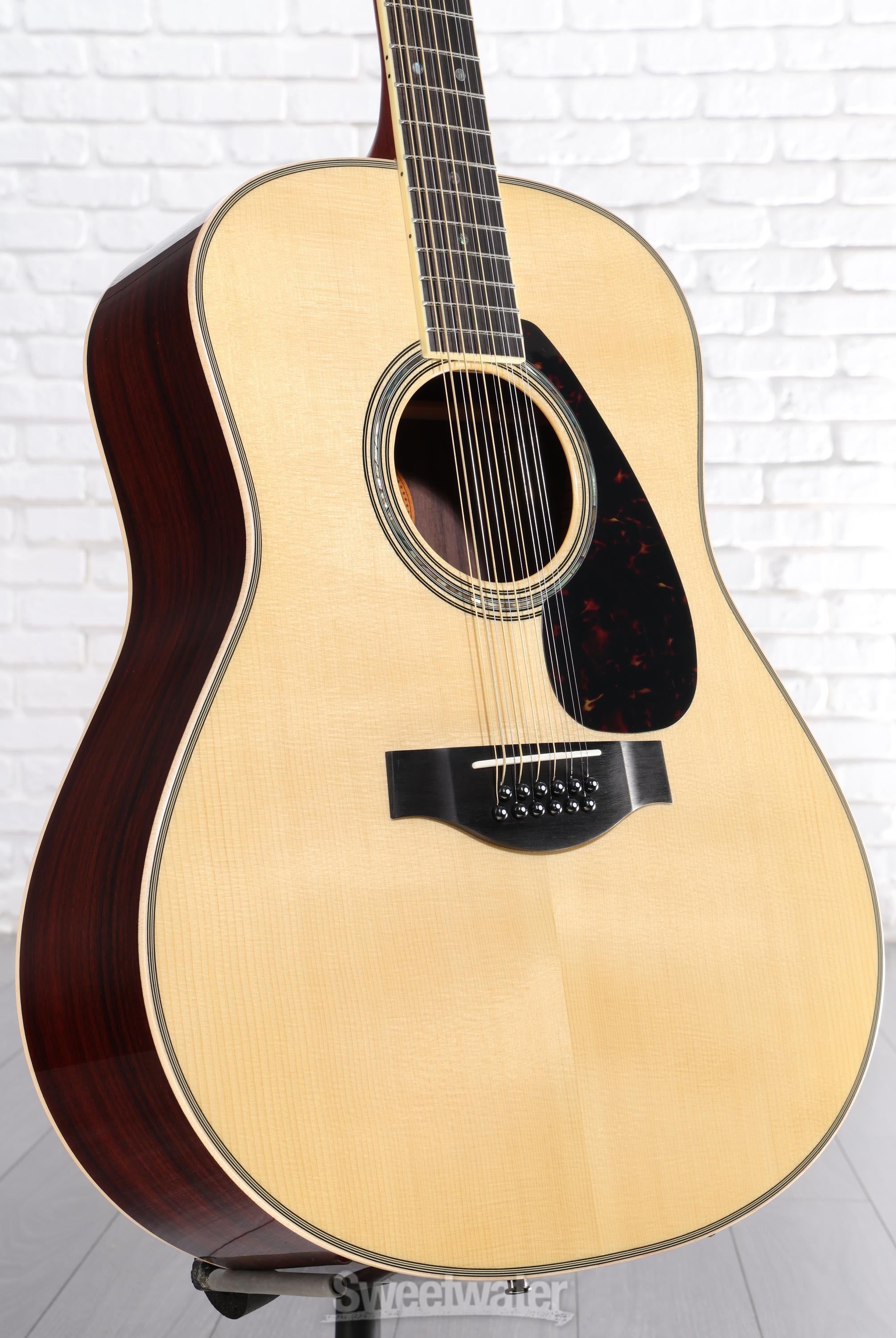 Photo of Yamaha LL16-12 ARE Original Jumbo 12-String Acoustic-electric Guitar - Natural