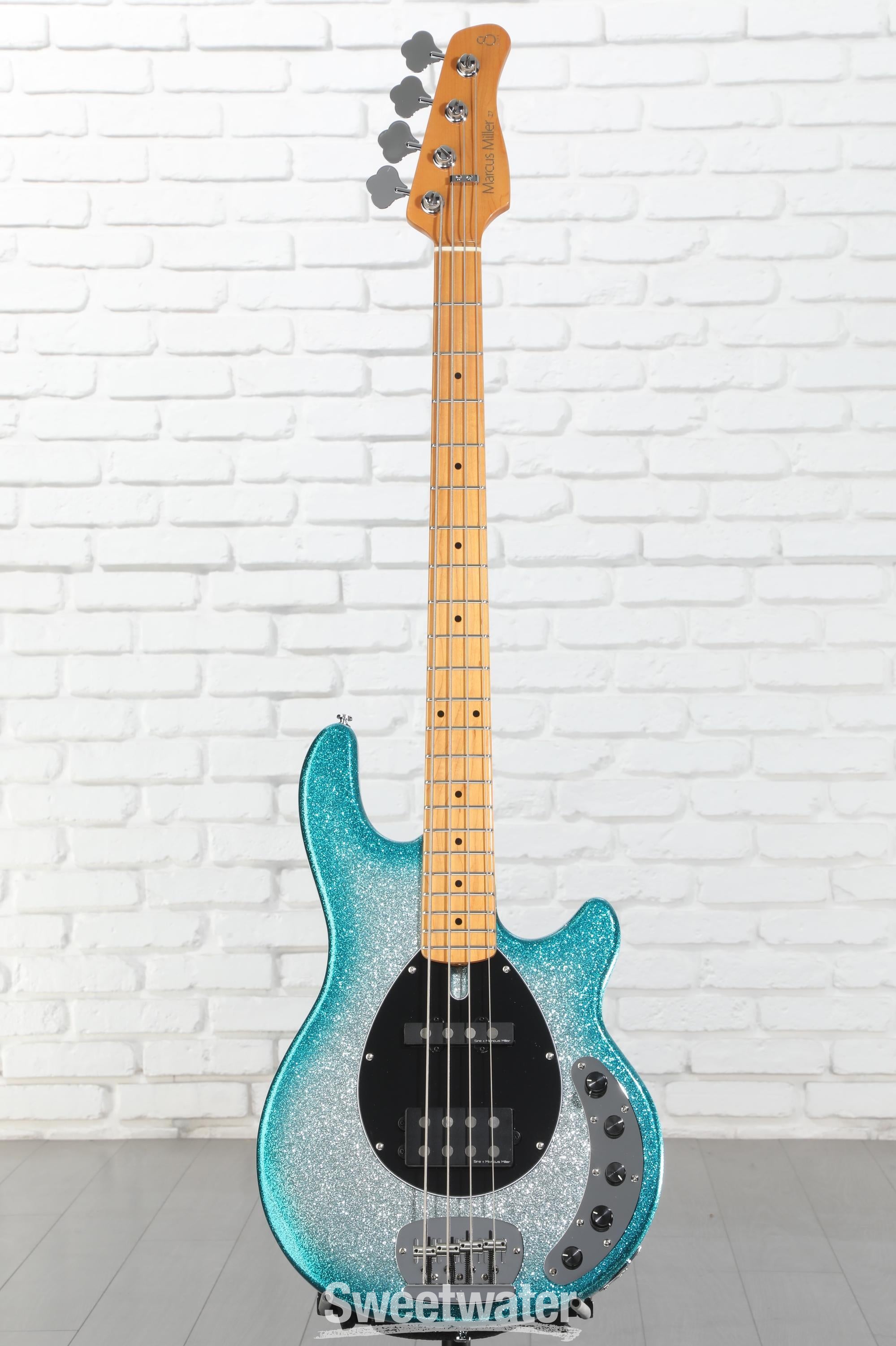 ほぼ未使用Sire Marcus Miller Z7 エレキベース Sire Marcus Miller Z7 Bass Guitar