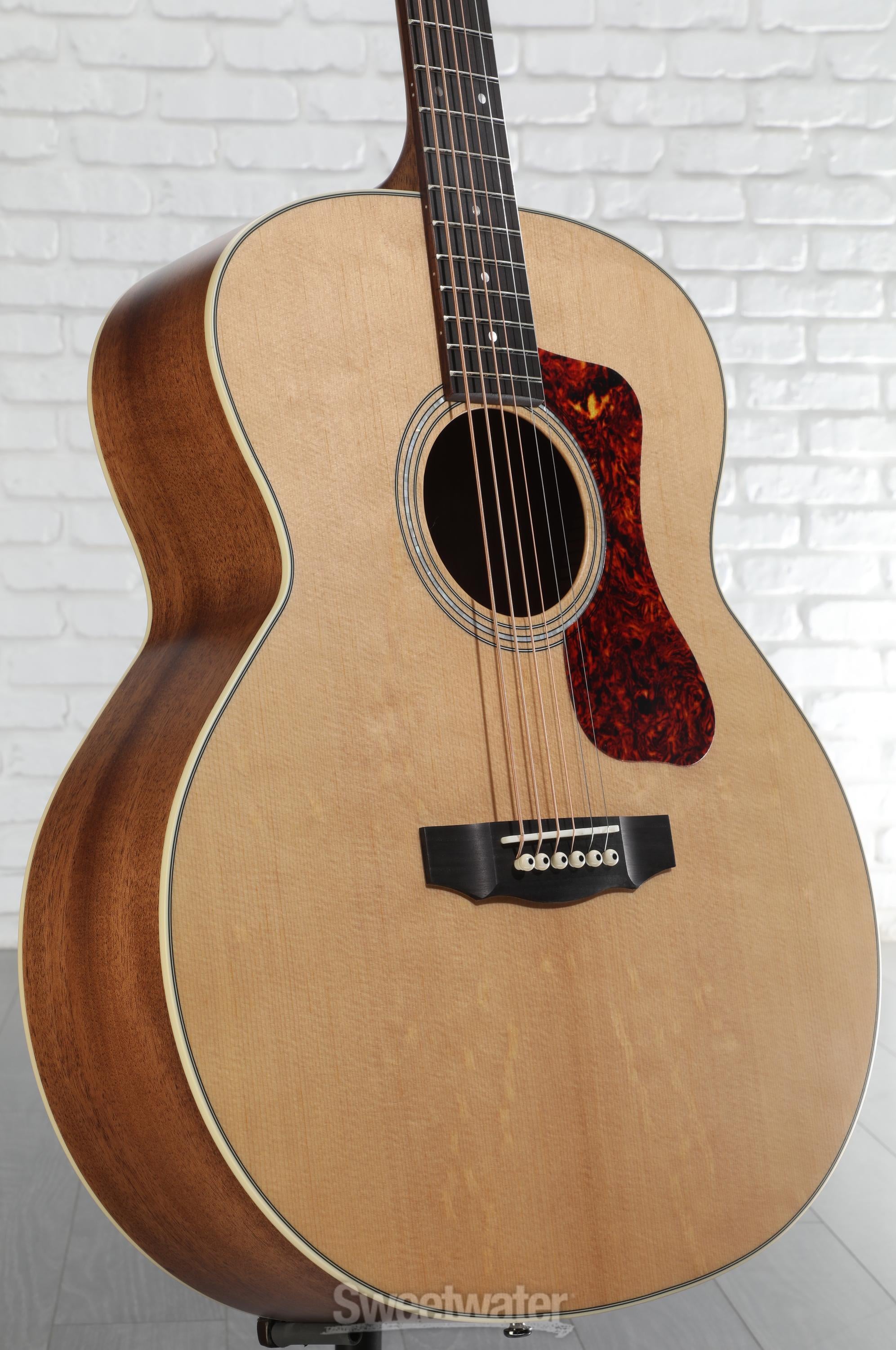 Guild BT-240E Baritone Acoustic-electric Guitar - Natural