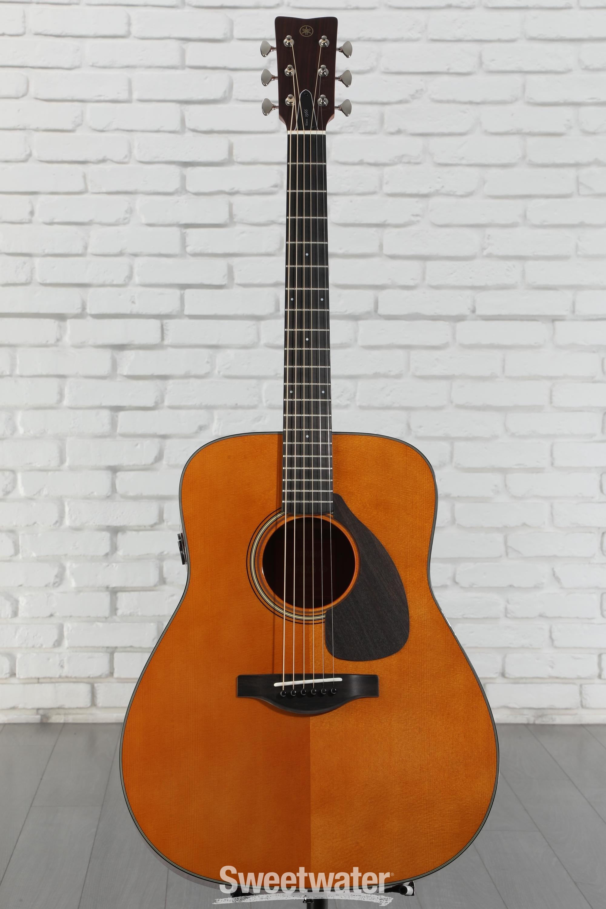 YAMAHA　FGX5 Yamaha Red Label FGX5 Acoustic Guitar - Natural | Sweetwater