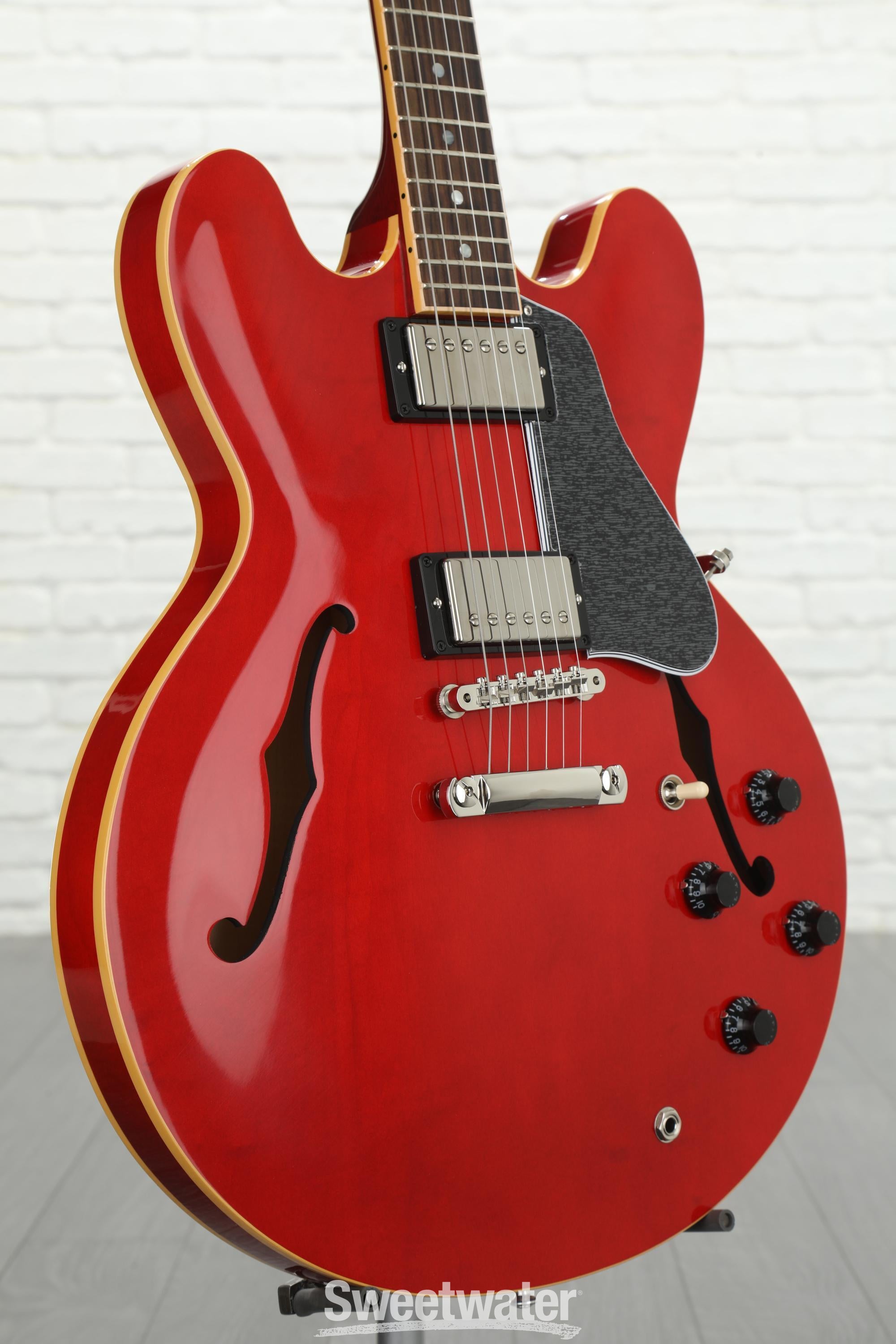 Gibson ES-335 Dot - Antique Faded Red | Sweetwater