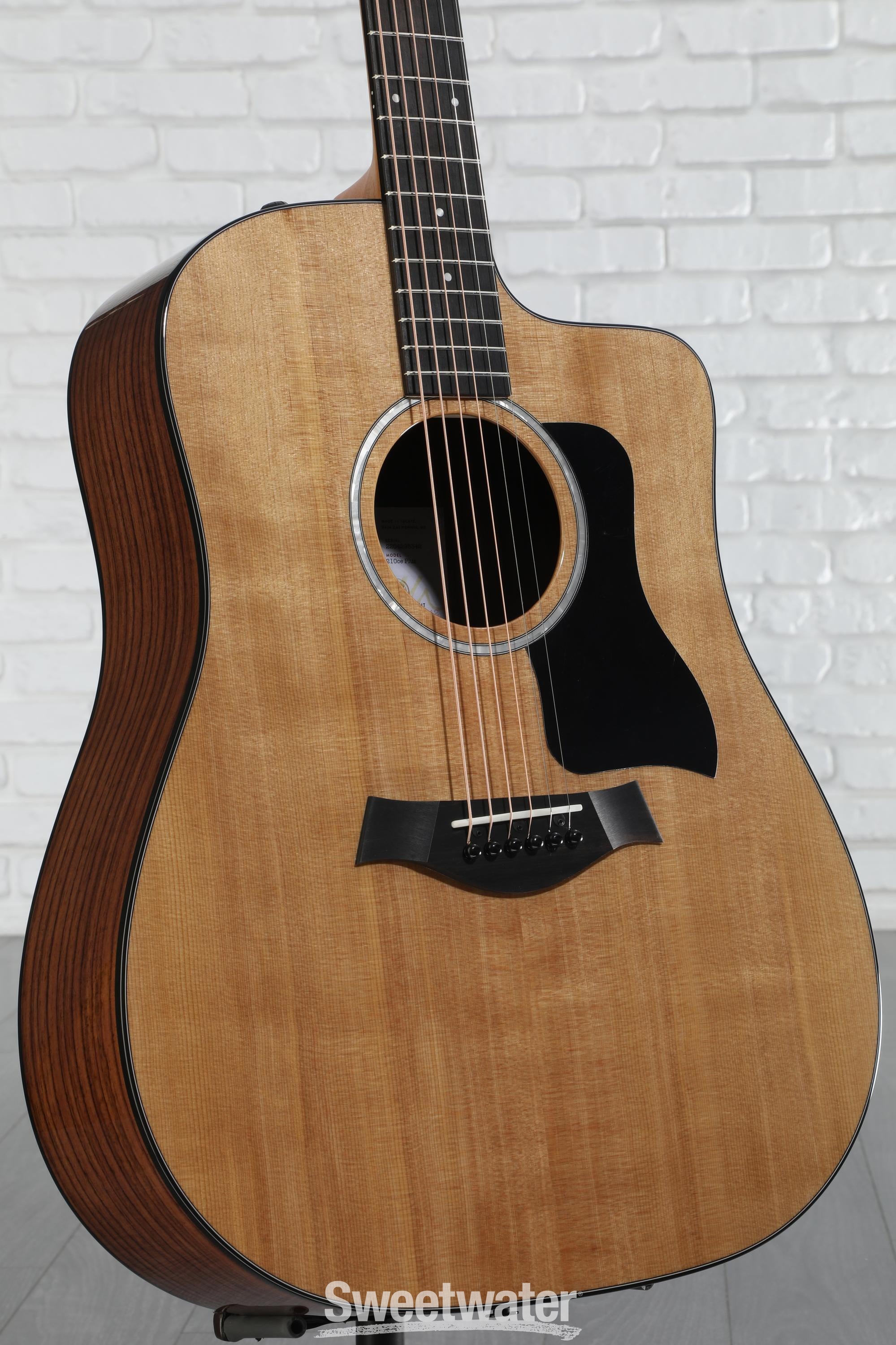 Taylor 210ce Plus Acoustic-electric Guitar - Natural