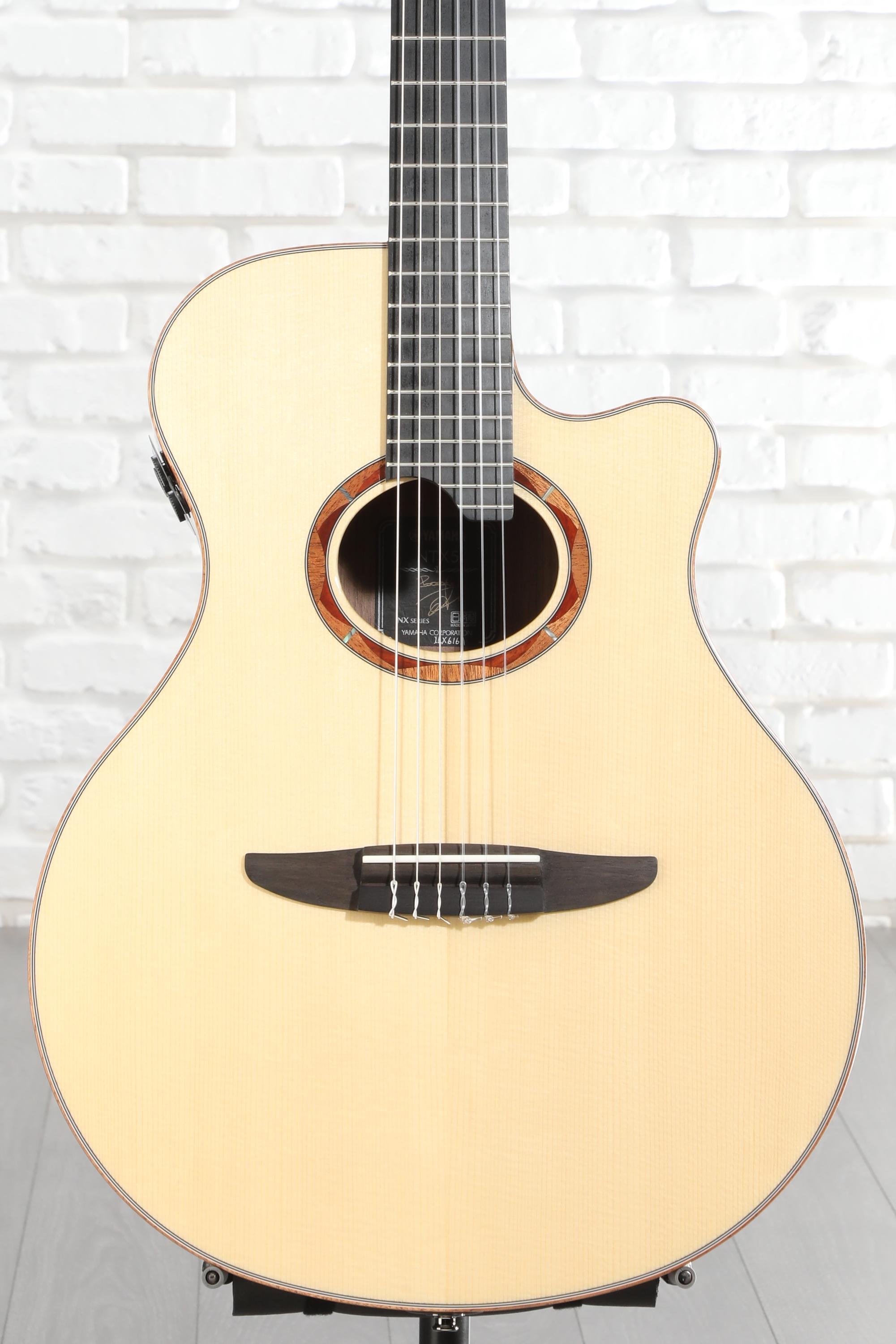 Yamaha NTX5 Nylon-string Acoustic-electric Guitar - Natural