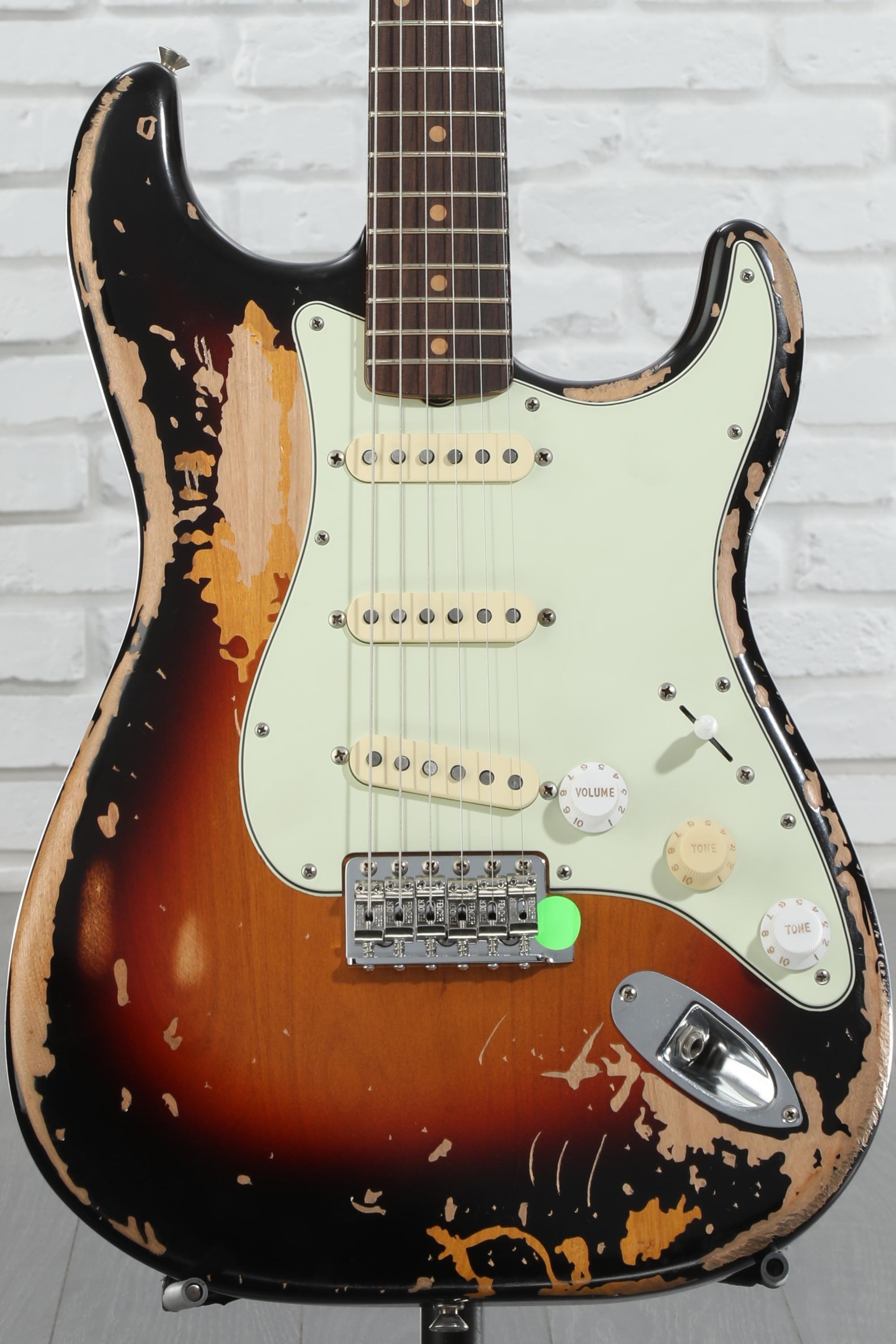 ギター Fender Mike McCready Stratocaster Fender Mike McCready Stratocaster review — the ideal relic