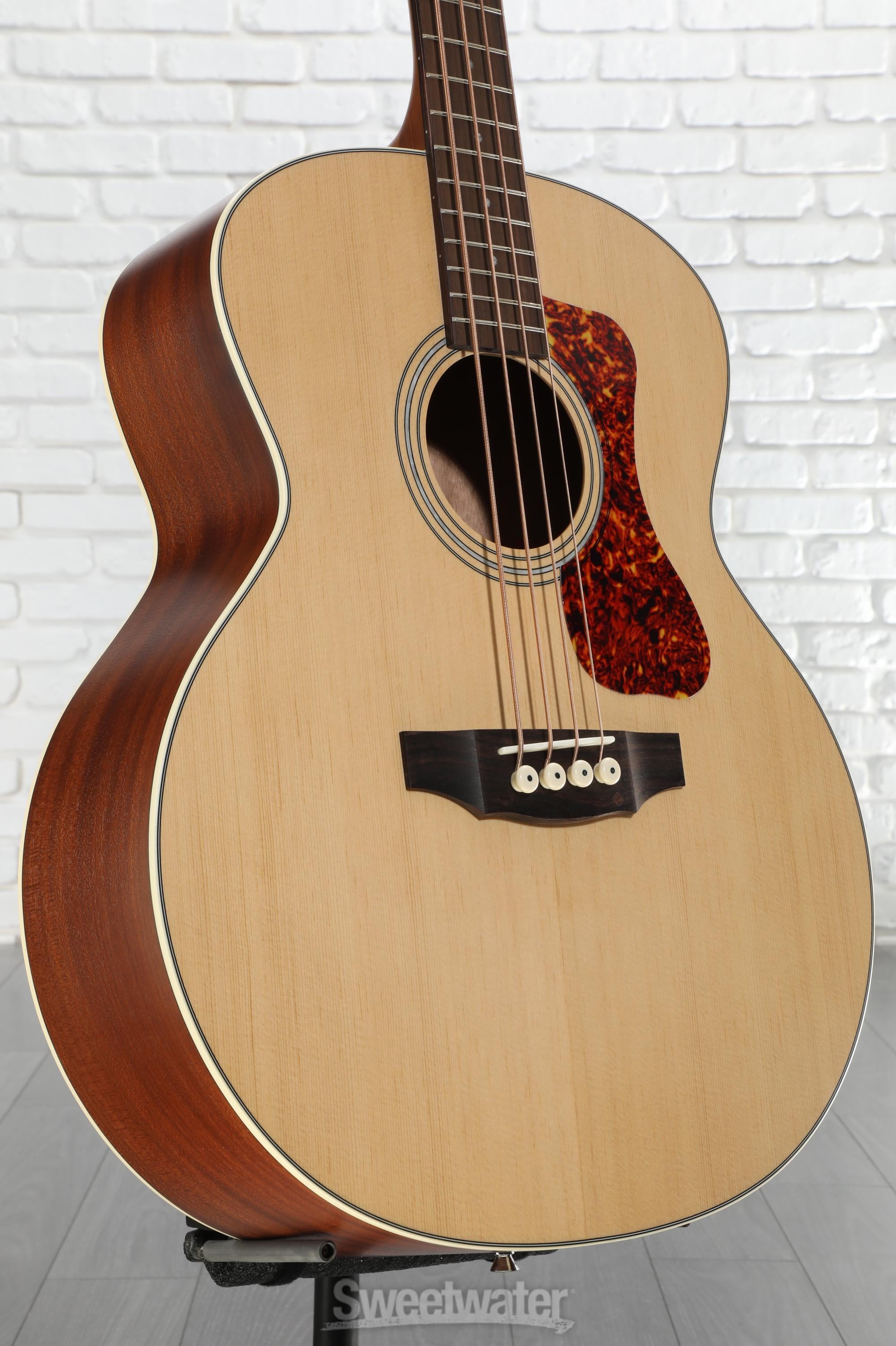 Guild B-240E Concert Acoustic-electric Bass Guitar - Natural