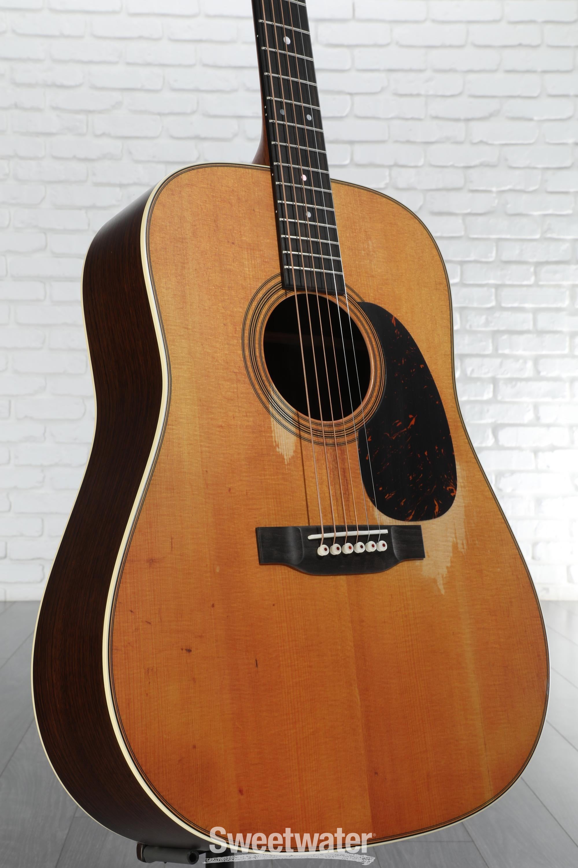 Martin D-28 Street Legend 2023年製 Martin D-28 StreetLegend® Acoustic Guitar | Martin Guitar