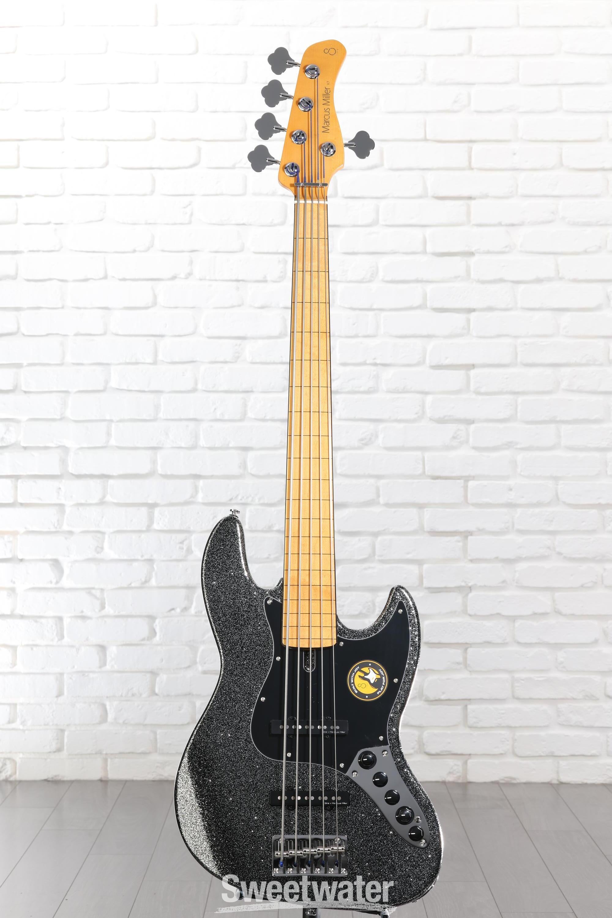 Sire Marcus Miller V7 2nd Generation Alder 5-string Fretless