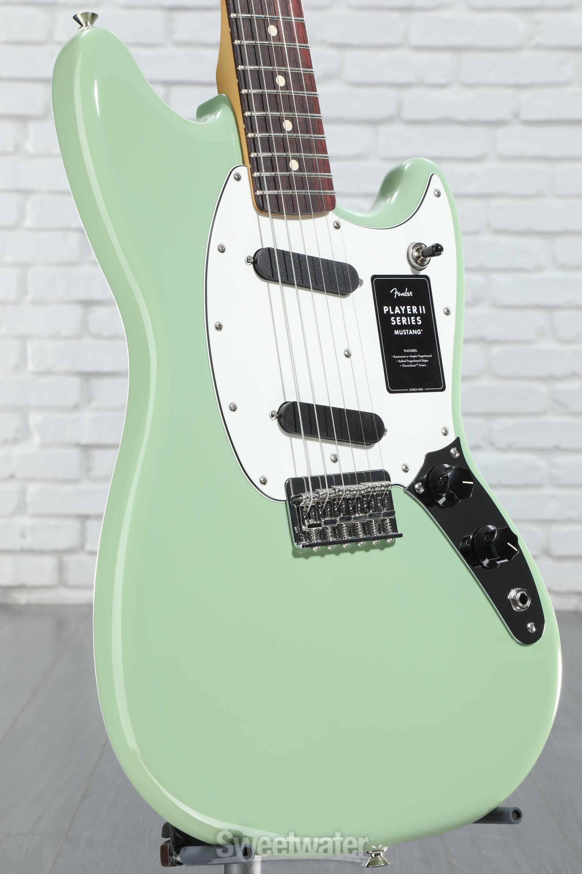 Fender Player II Mustang - Birch Green with Rosewood Fingerboard