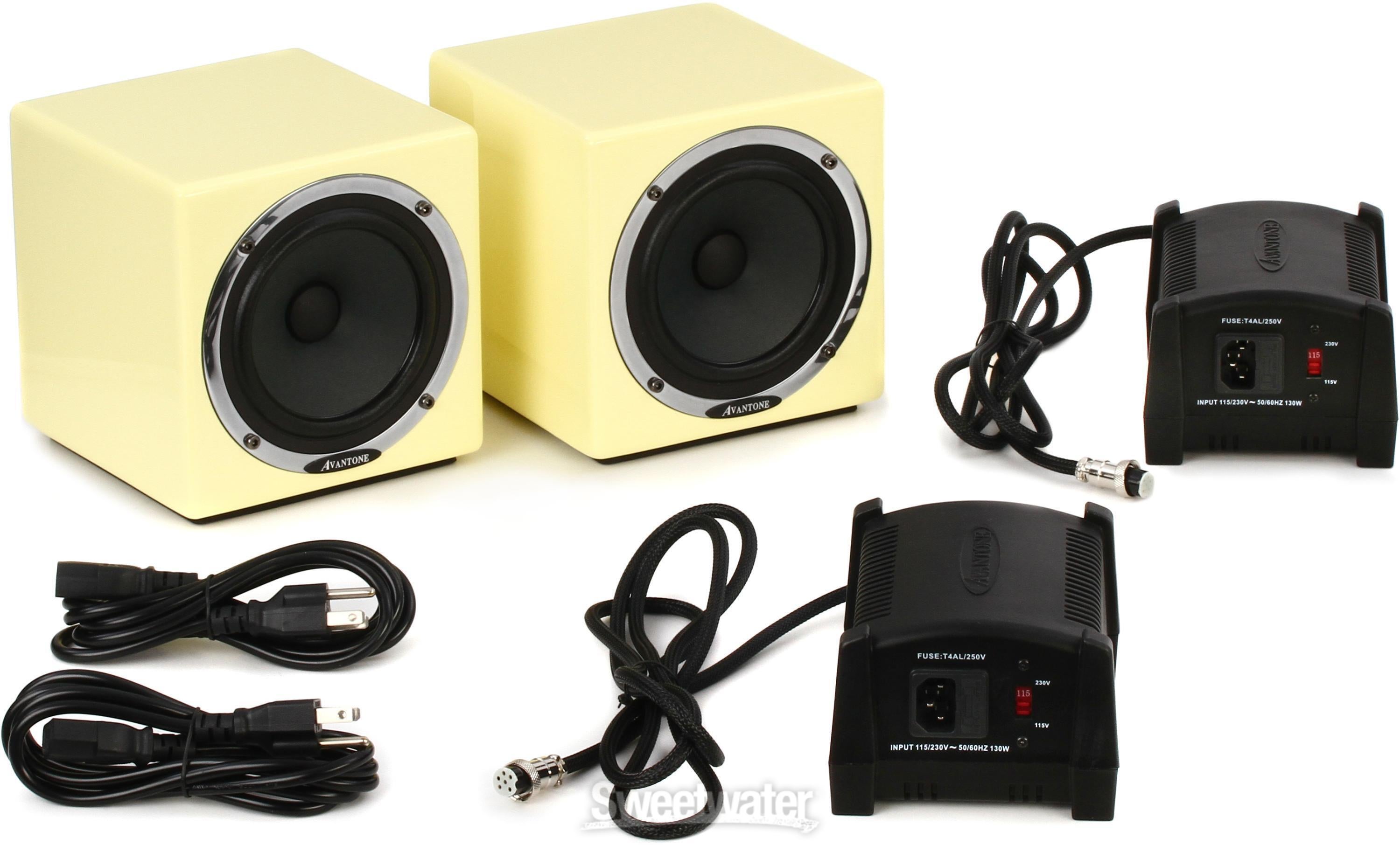 Avantone Pro Active MixCubes 5.25 inch Powered Studio Monitor Pair