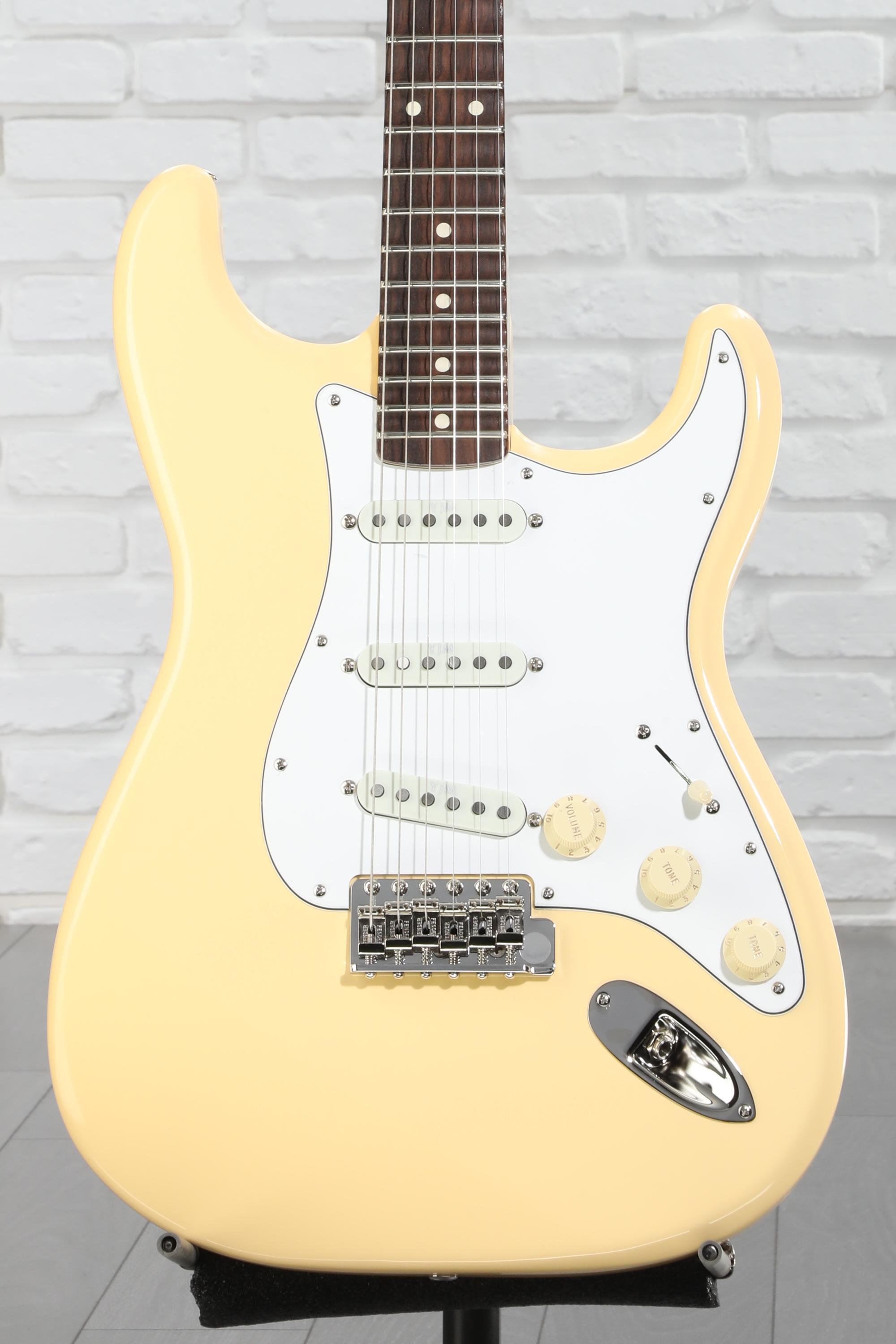 Fender Yngwie Malmsteen Stratocaster Electric Guitar - Vintage