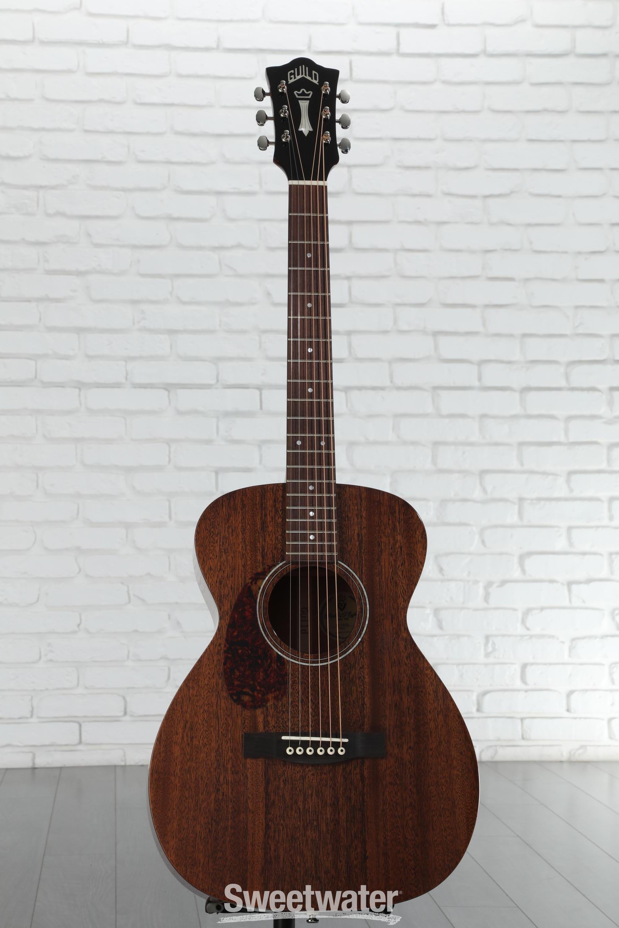 ギター Guild M-120 Amazon.com: Guild Guitars M-120 Acoustic Guitar, in Natural