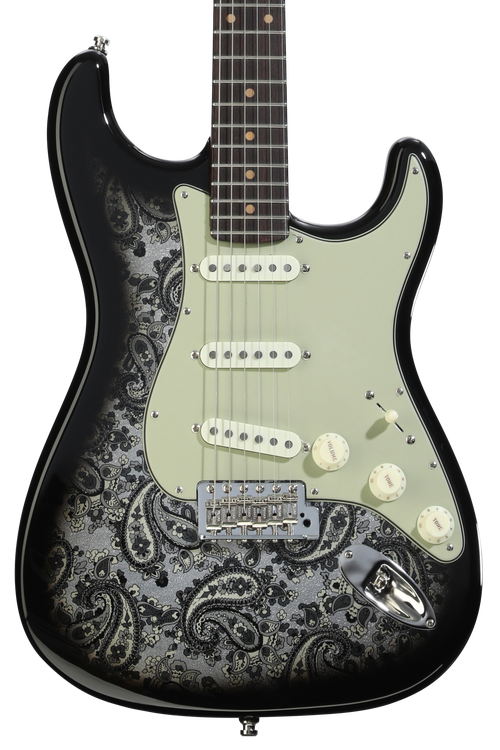 Fender Stratocaster ブラック + BOSS GT-1 Fender Stratocaster ブラック + BOSS GT-1 Fender Stratocaster