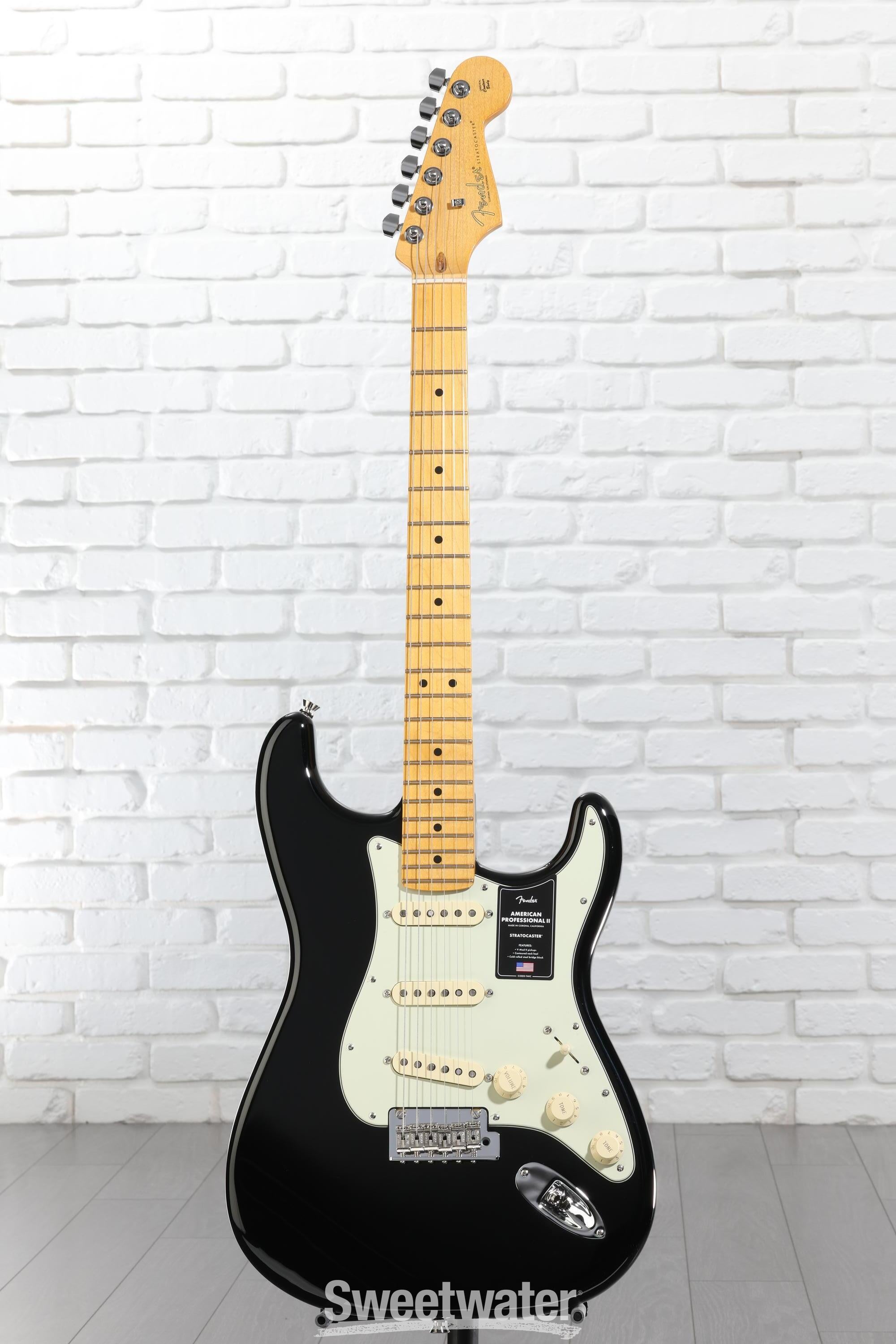 Fender American Professional II Stratocaster - Black with Maple