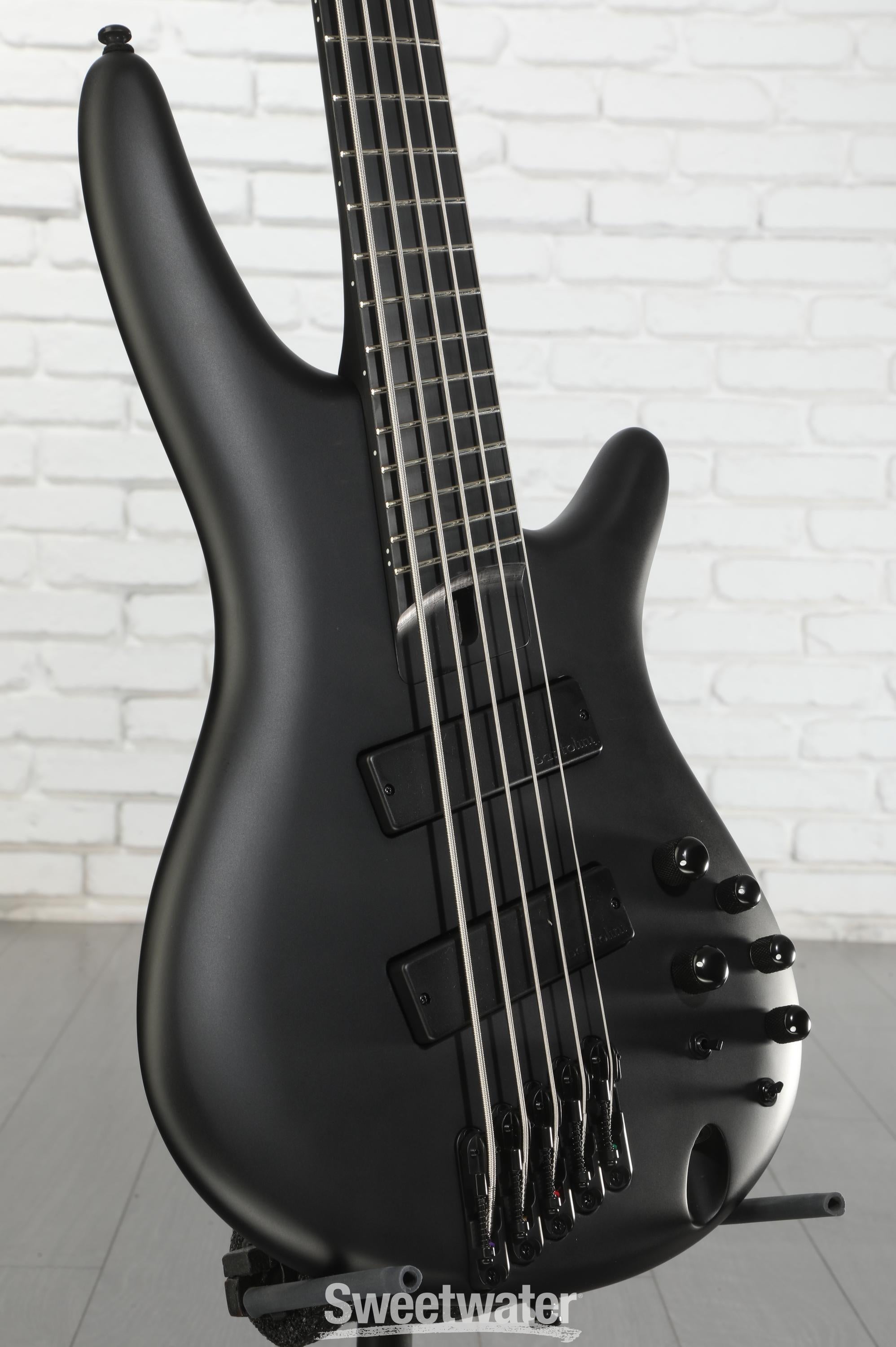 【極美品】Ibanez SRMS625EX エレキベース 5弦ベース Ibanez Iron Label SRMS625EX - Black Flat | Sweetwater