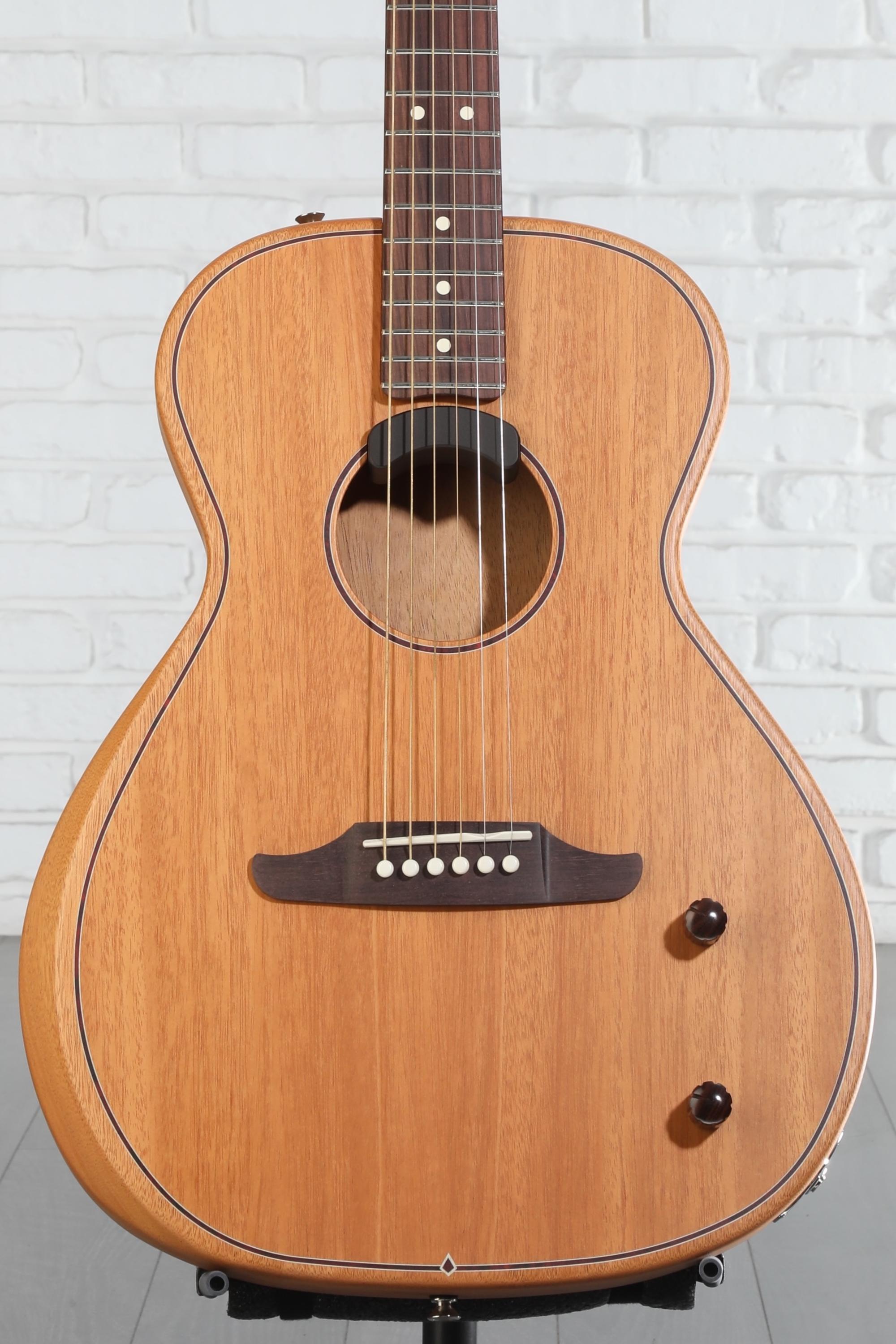 Fender エレアコ　Highway Parlor [2025年6月1日購入] 9fcde940004cC2knzl0xaeDmarWB2U