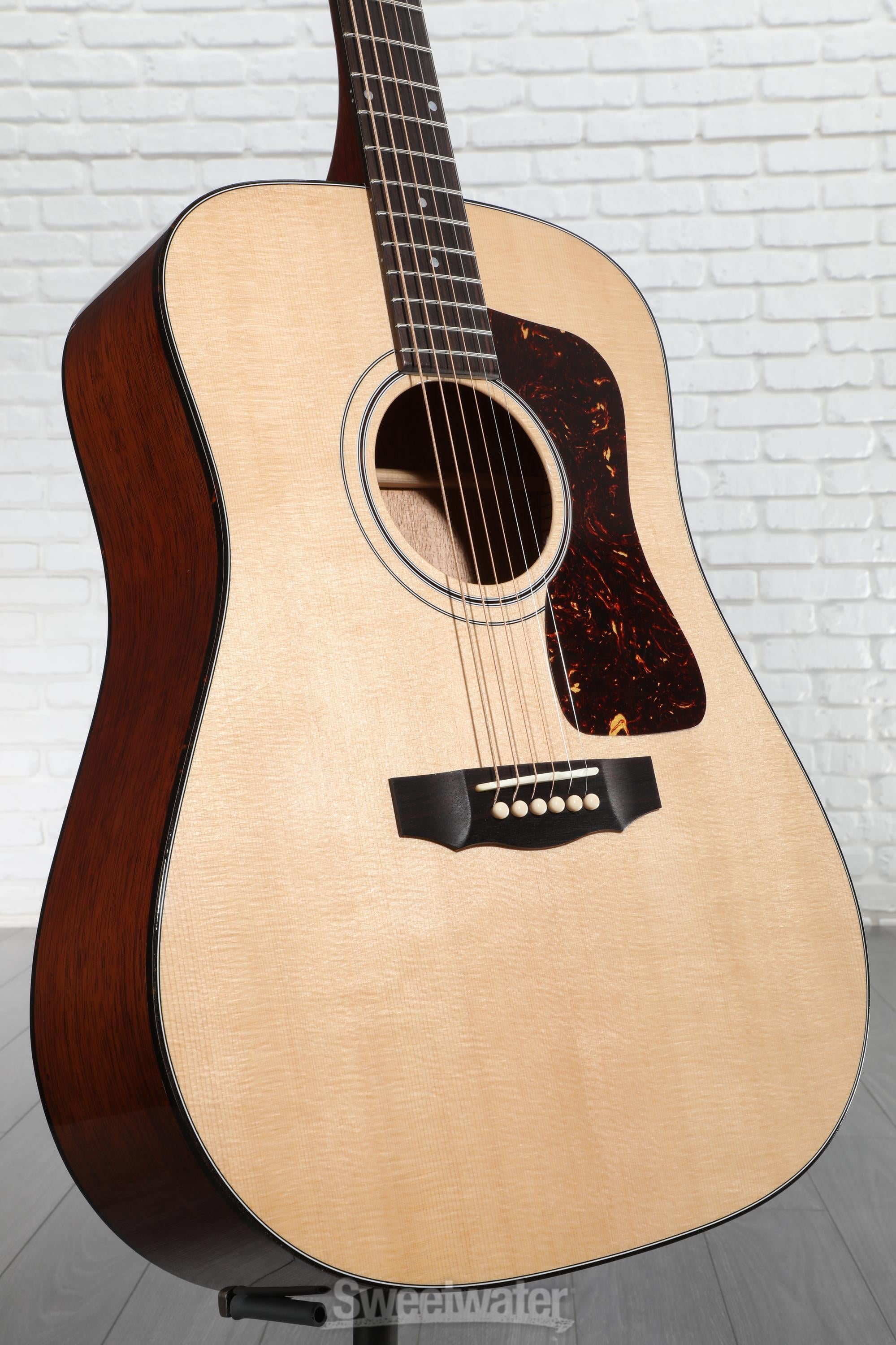 Guild D-40 Traditional Acoustic Guitar - Natural | Sweetwater