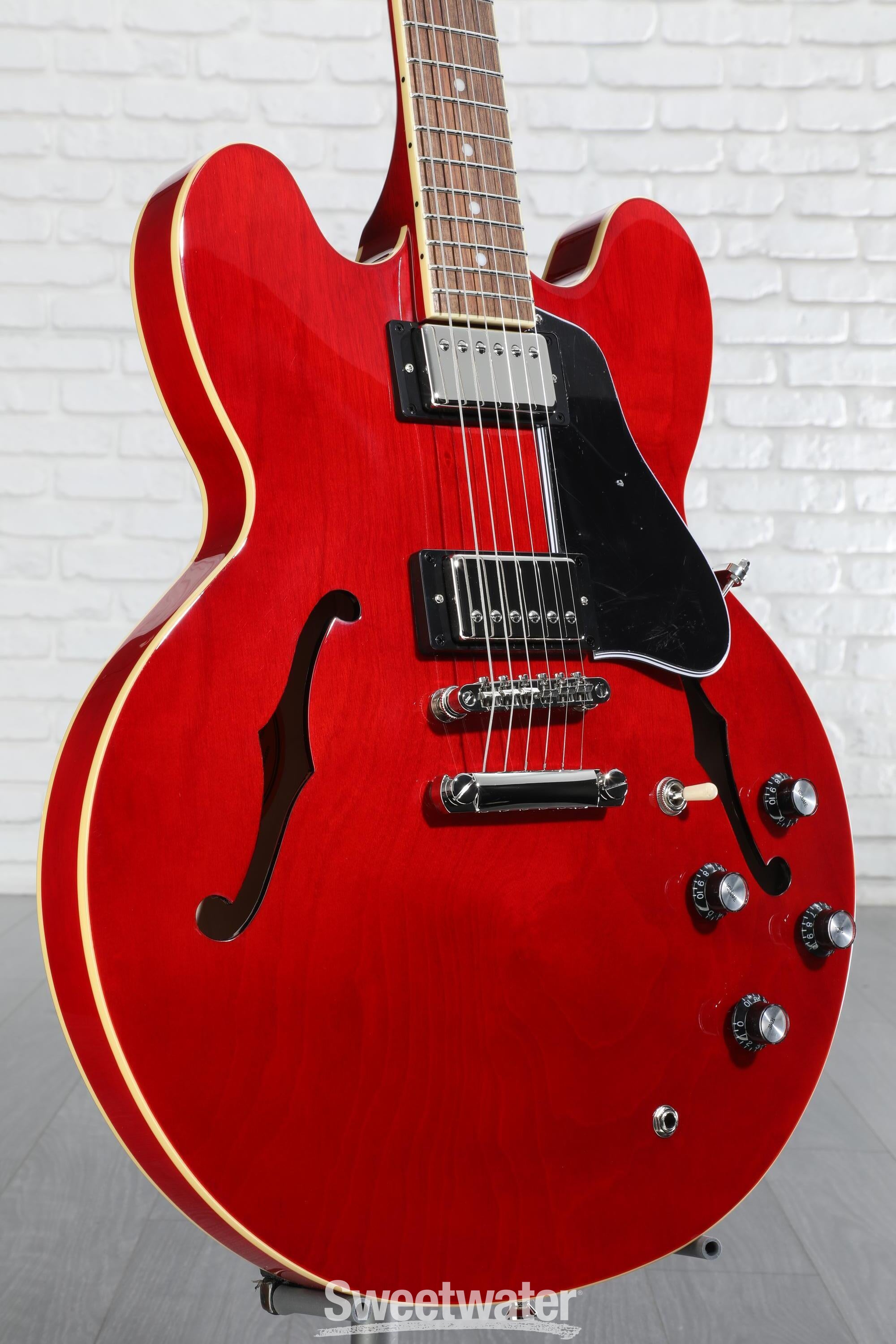 Epiphone ES-335 Semi-hollowbody Electric Guitar - Cherry | Sweetwater