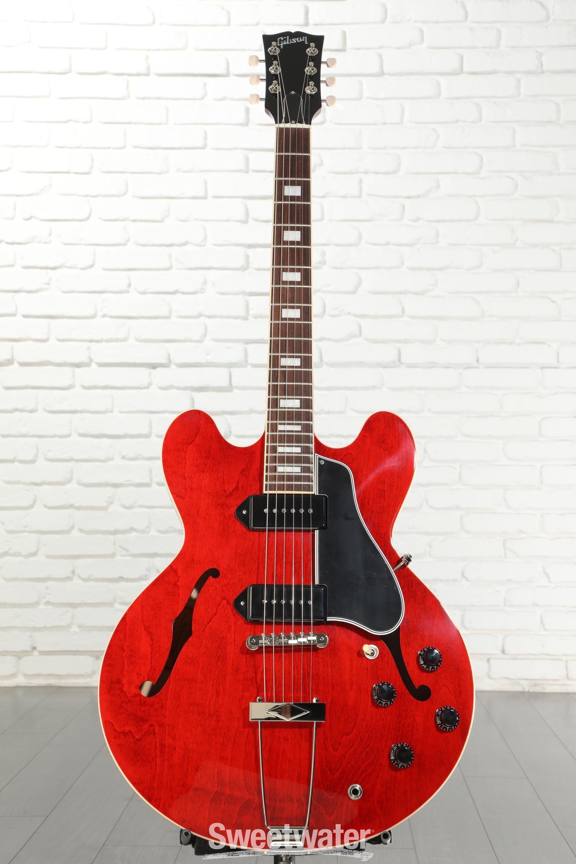 Gibson ES-330 Hollowbody Electric Guitar - Sixties Cherry | Sweetwater