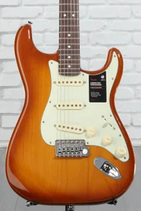 Fender American Performer Stratocaster - Honeyburst with Rosewood Fingerboard