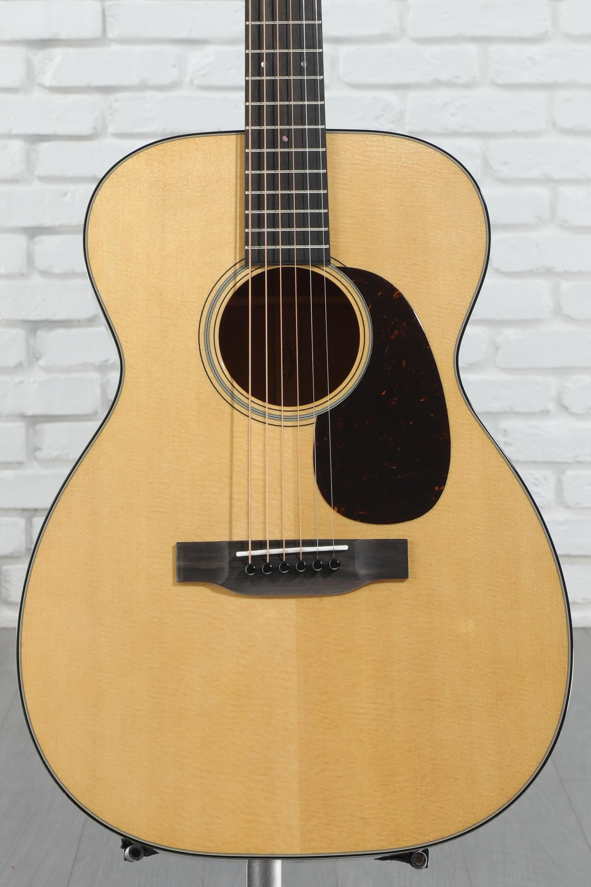 Martin 000-18 Standard Series Acoustic Guitar, Natural w