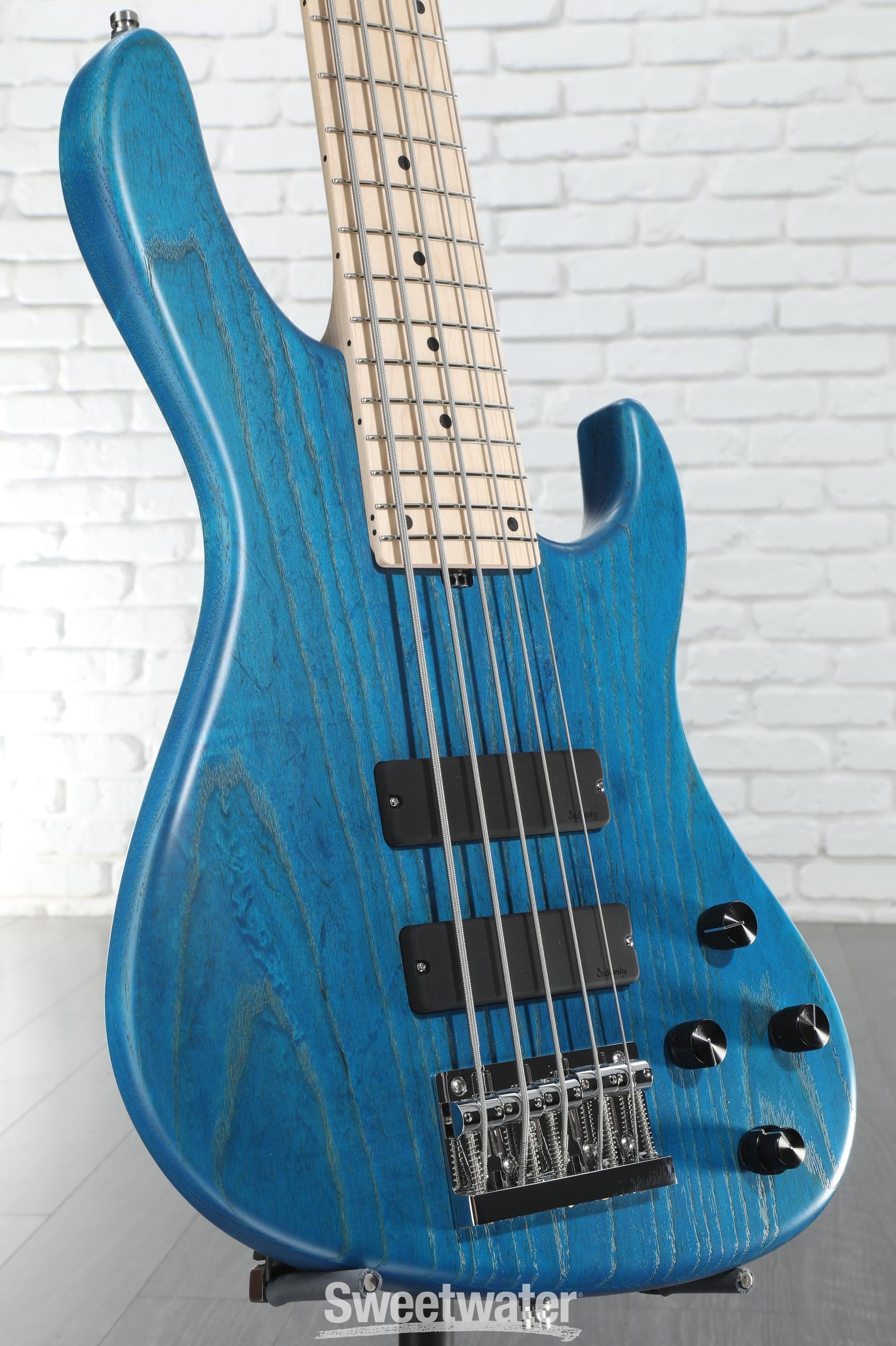 世界を買える 海外ブランド Sadowsky MetroLine 24-fret Modern Bass, Swamp Ash Body, 5 ギター