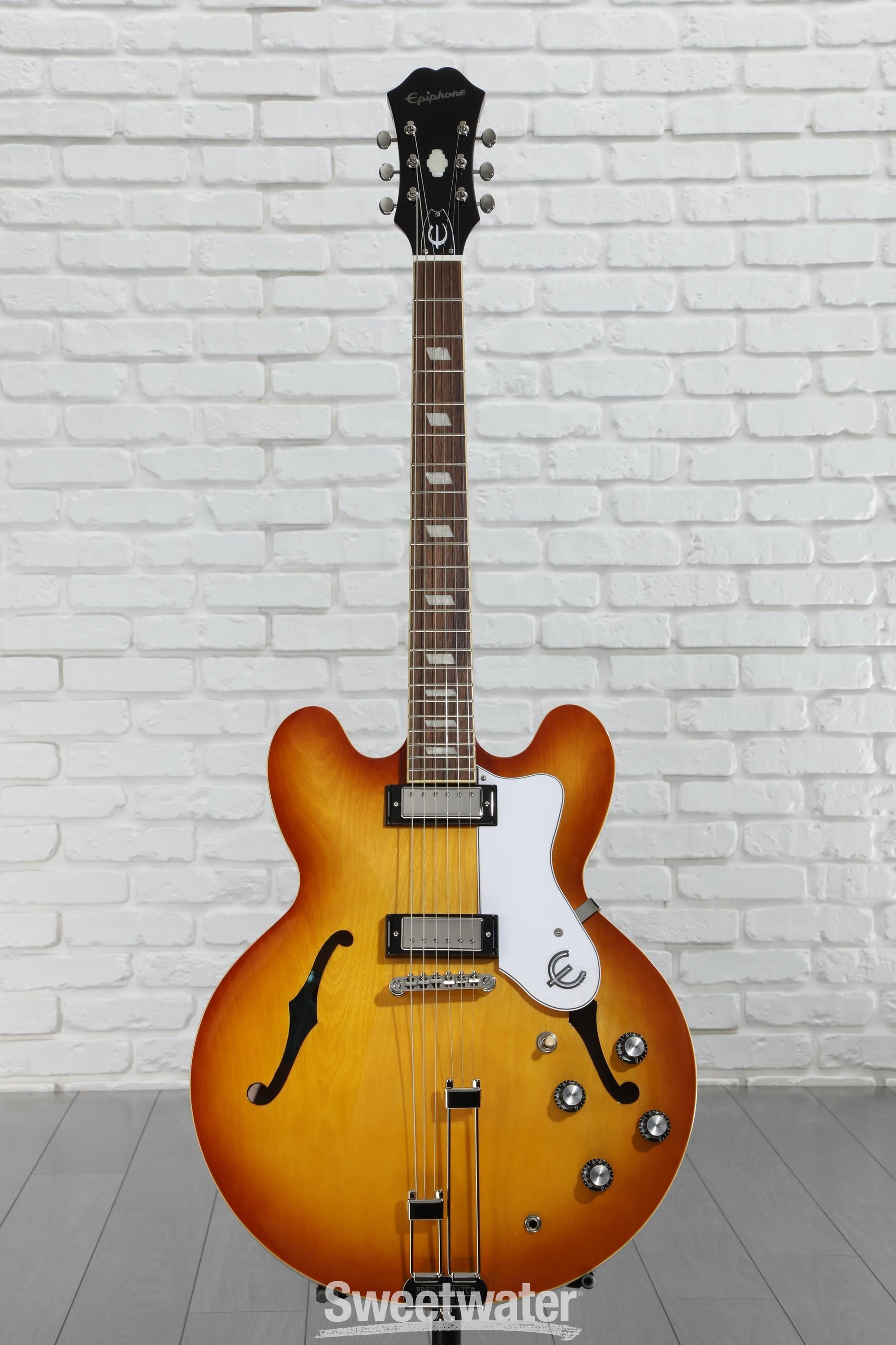 Epiphone Riviera Semi-hollowbody Electric Guitar - Royal Tan