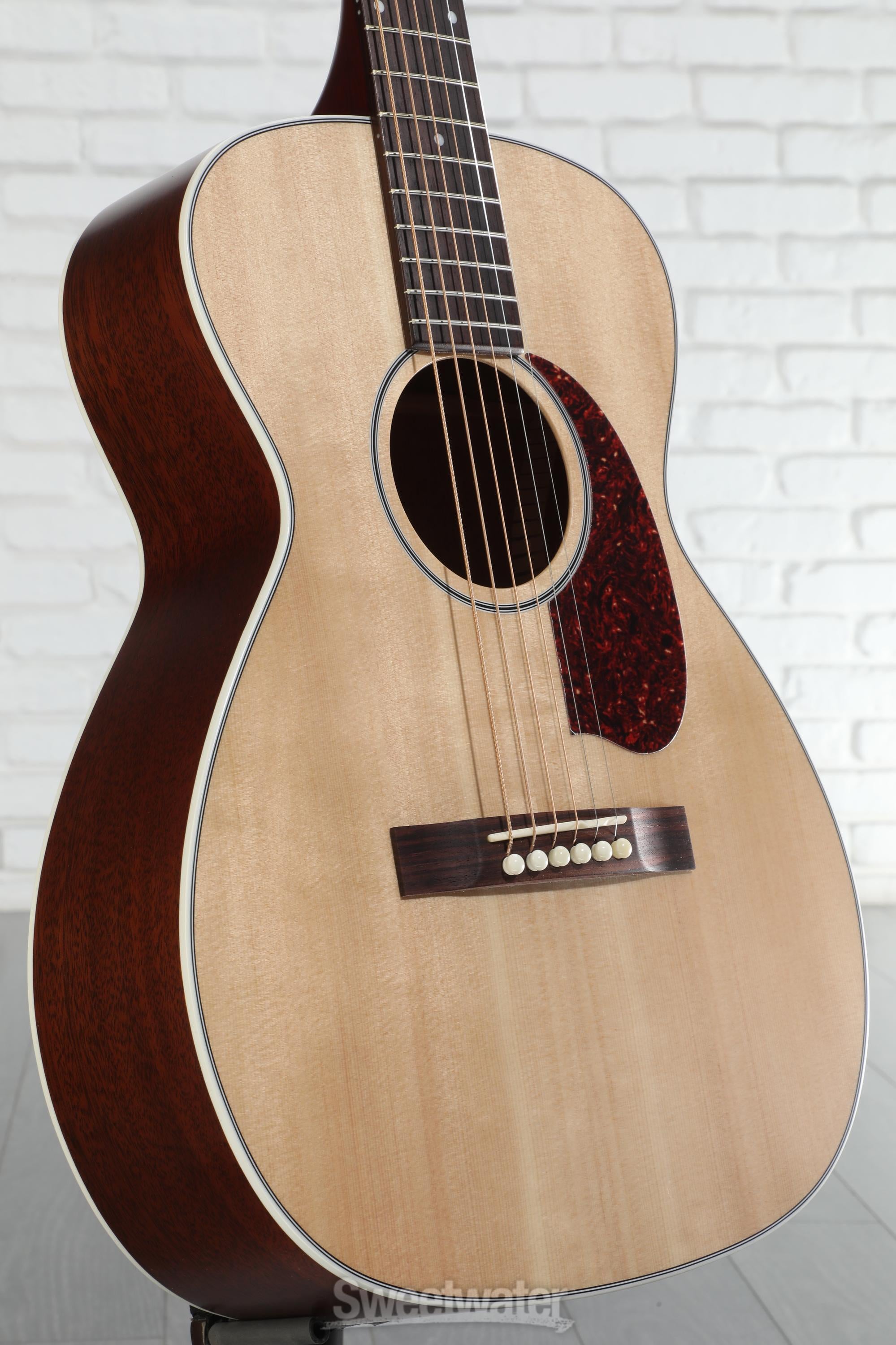 Guild M-40 Standard Acoustic Guitar - Natural | Sweetwater