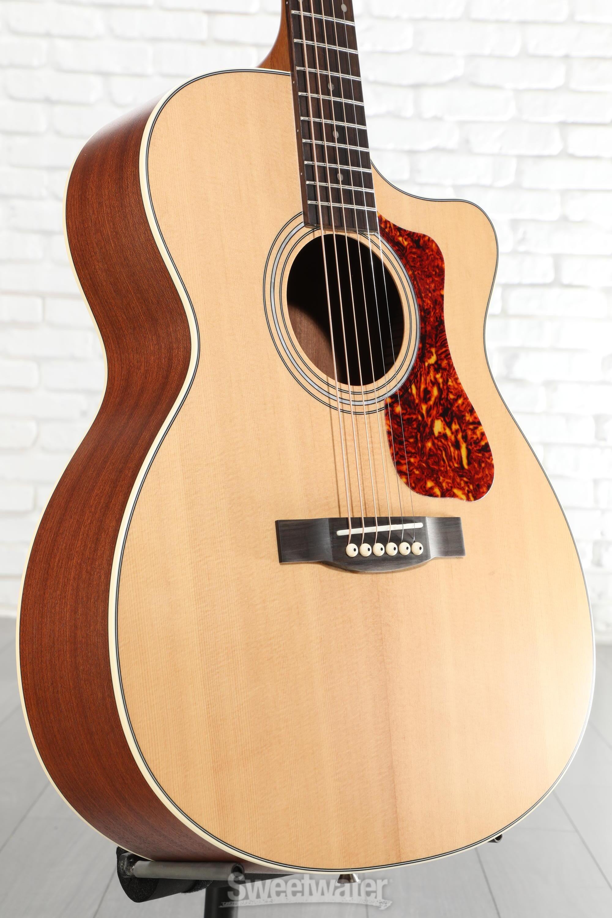 Guild OM-240CE, Orchestra Acoustic-Electric Guitar - Natural