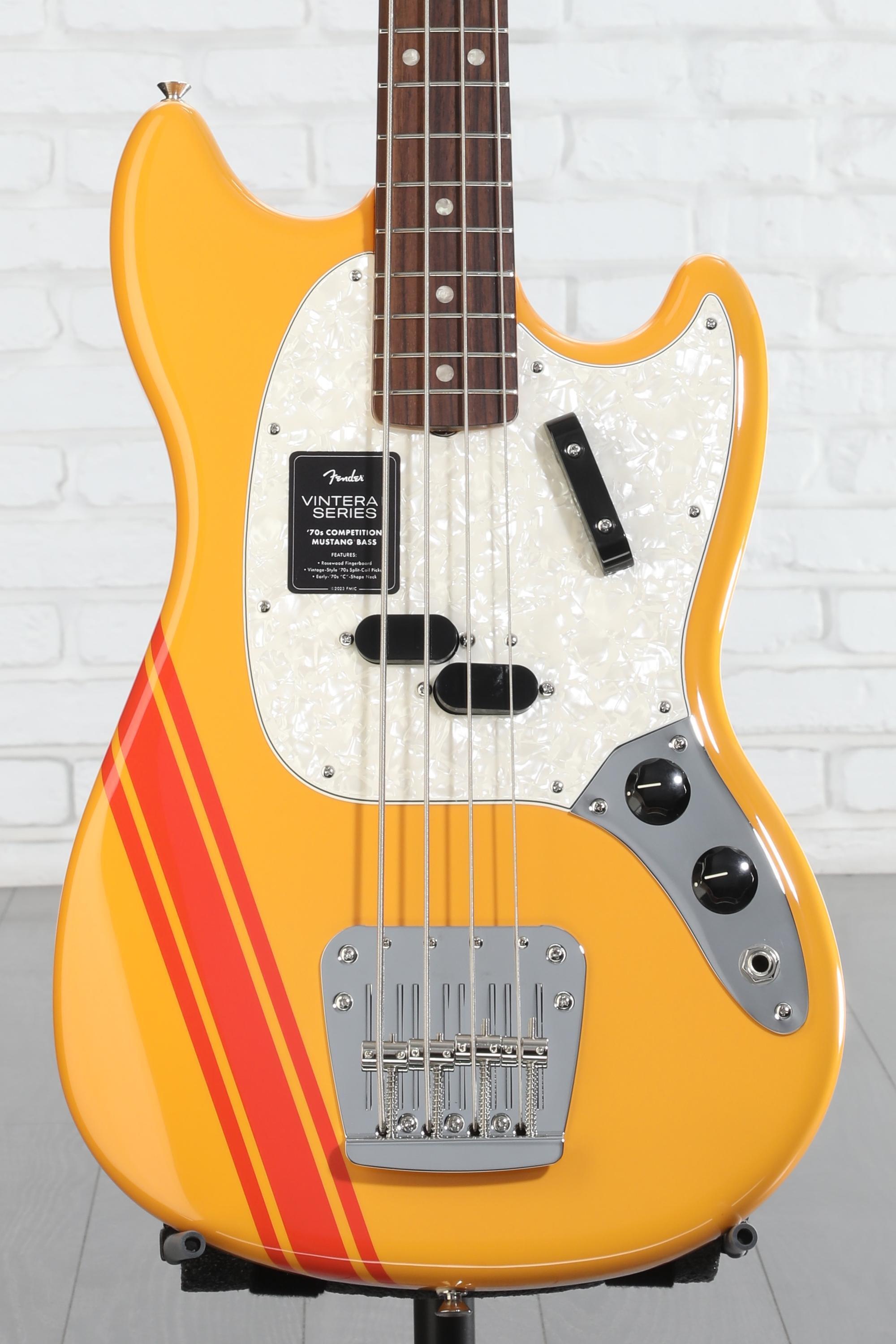 Fender Vintera II '70s Mustang Bass - Competition Orange with