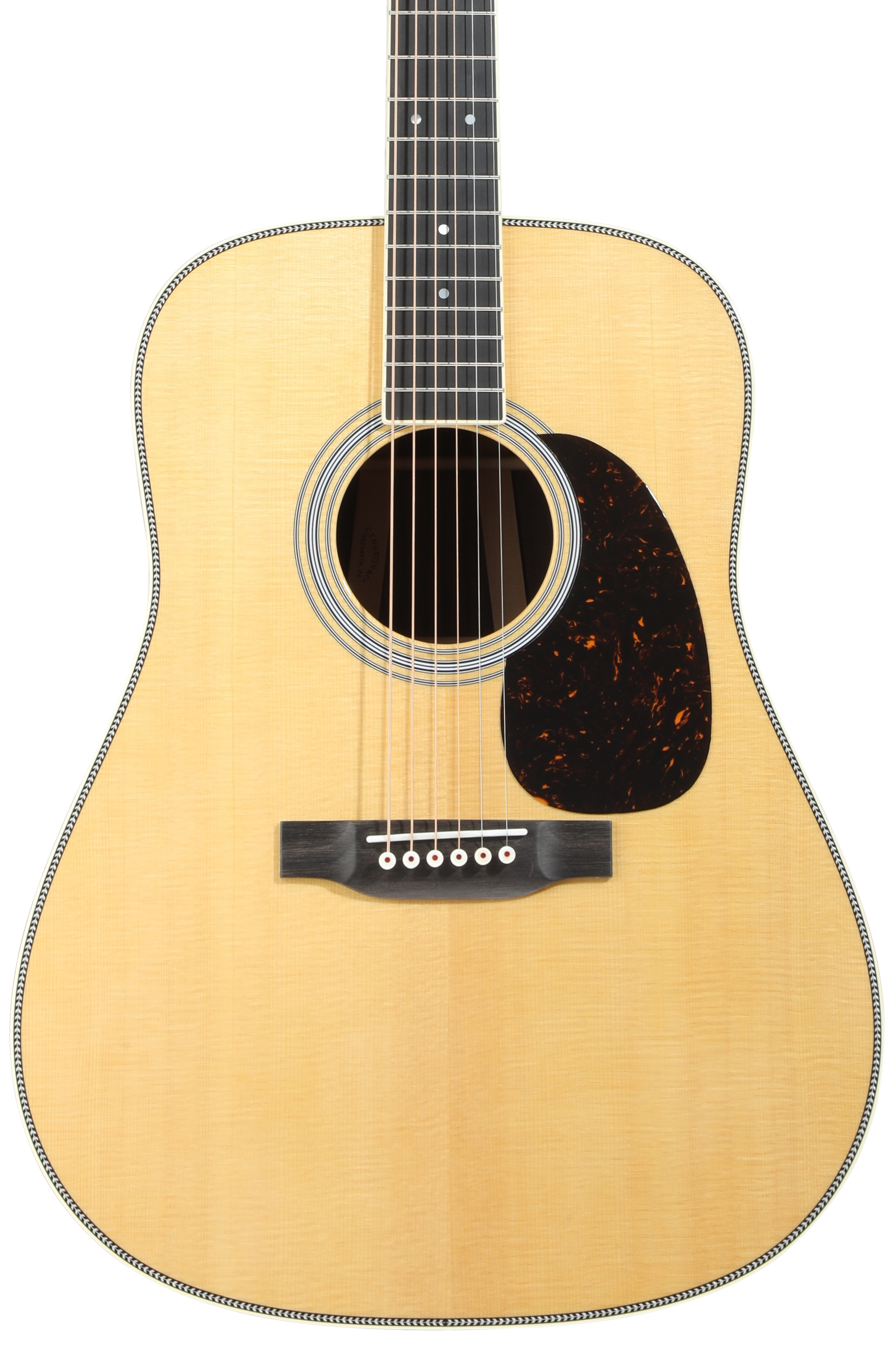 Martin HD-35 Standard/フォークギター Martin HD-35 Acoustic Guitar | Martin Guitar