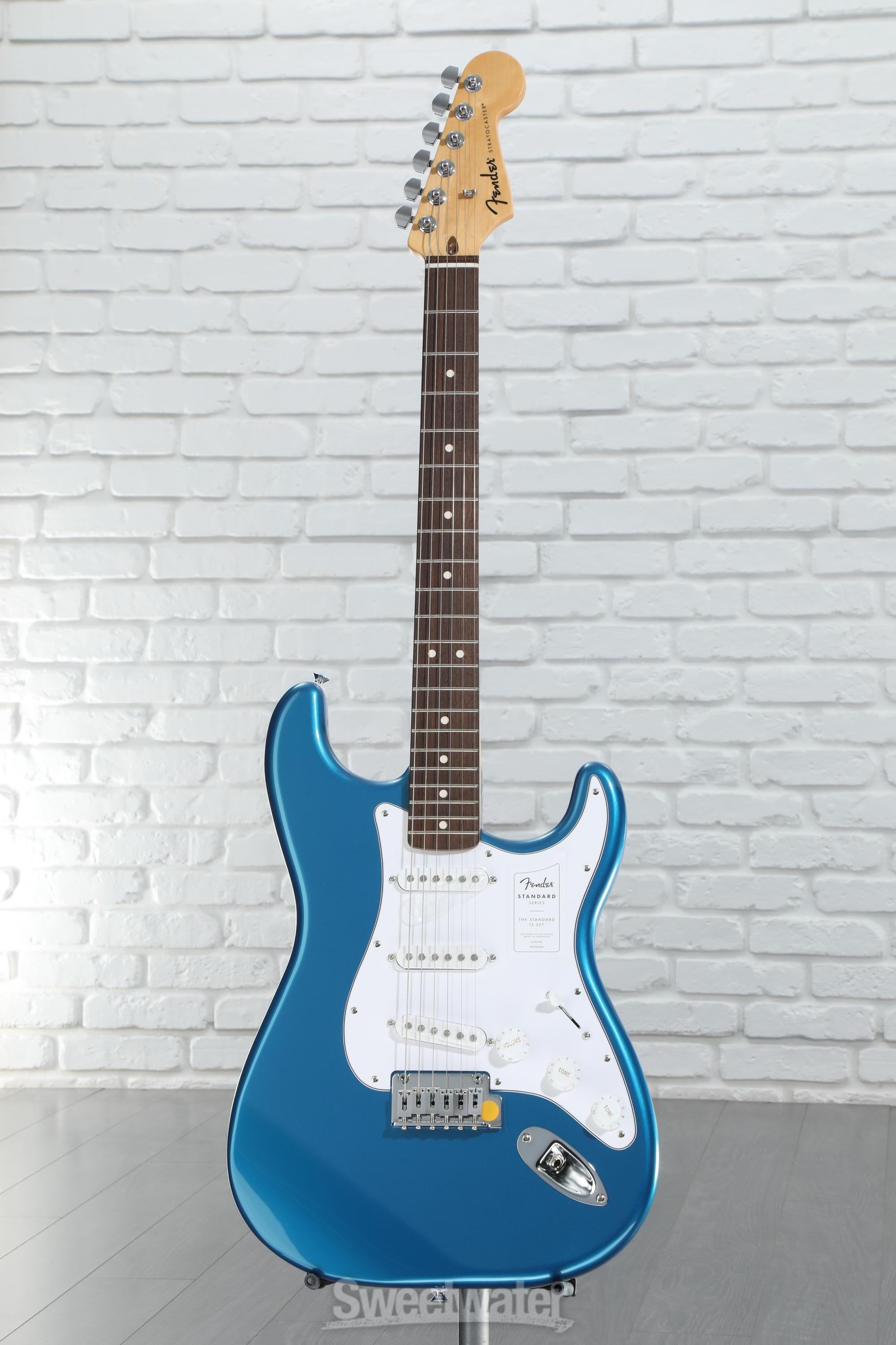 SQUIER Stratocaster fender 水色 Squier by Fender Affinity Series Stratocaster Junior HSS Ice