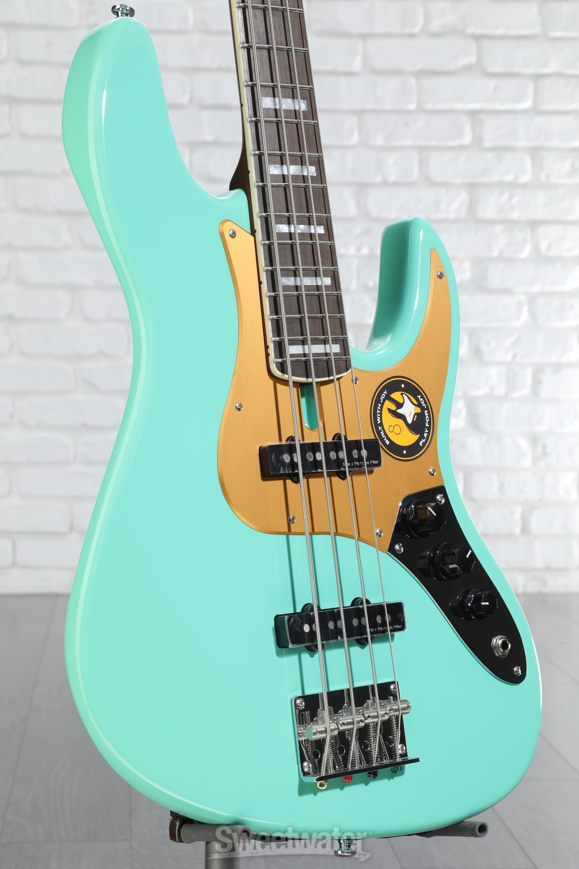 ベース Sire Marcus Miller V5-24 5st Sire Marcus Miller V5-24 5-String