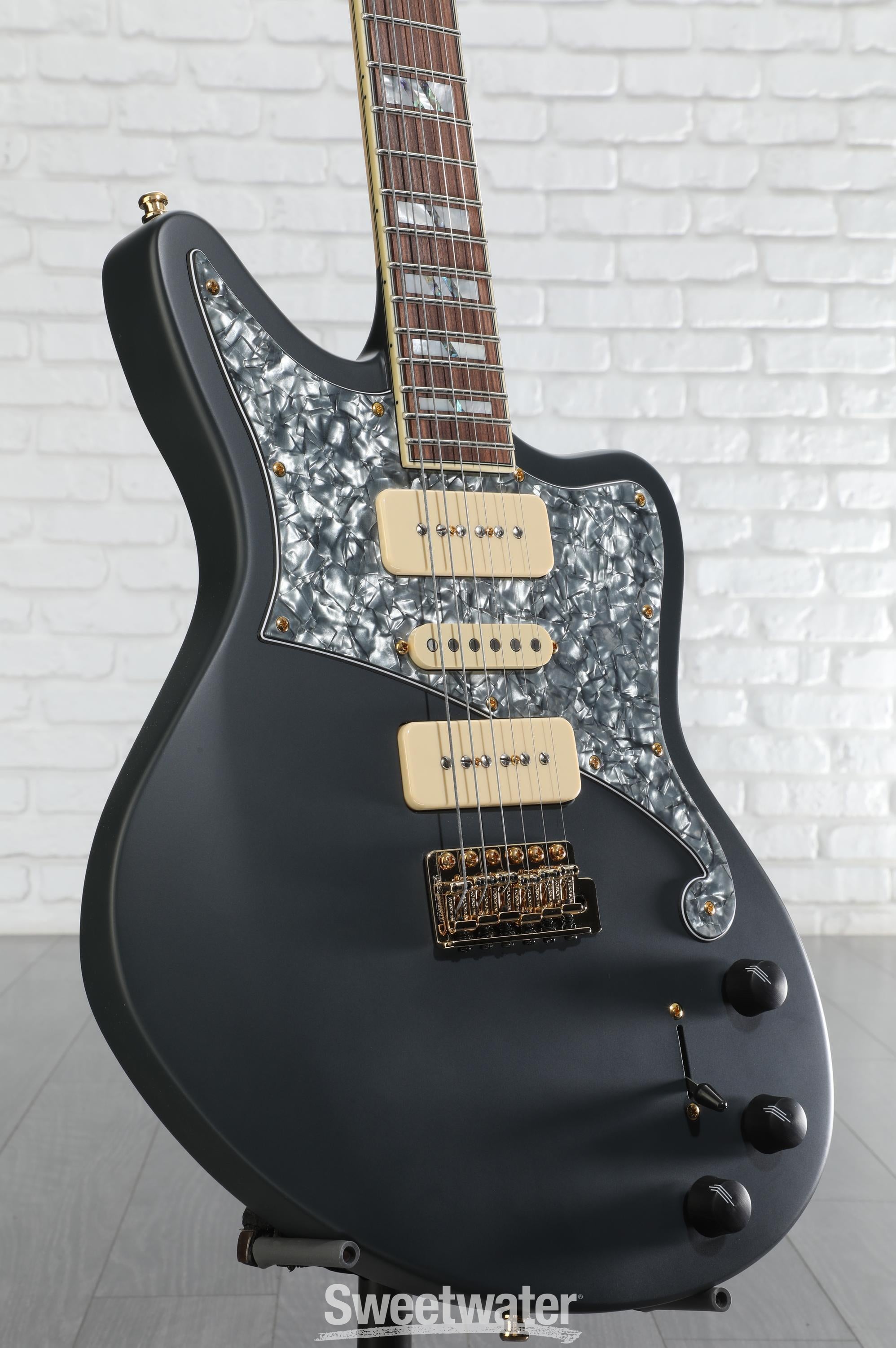 ギター D'Angelico Deluxe Bedford SH MatteWalnut D'Angelico Deluxe Bedford SH Semi-hollowbody Electric Guitar