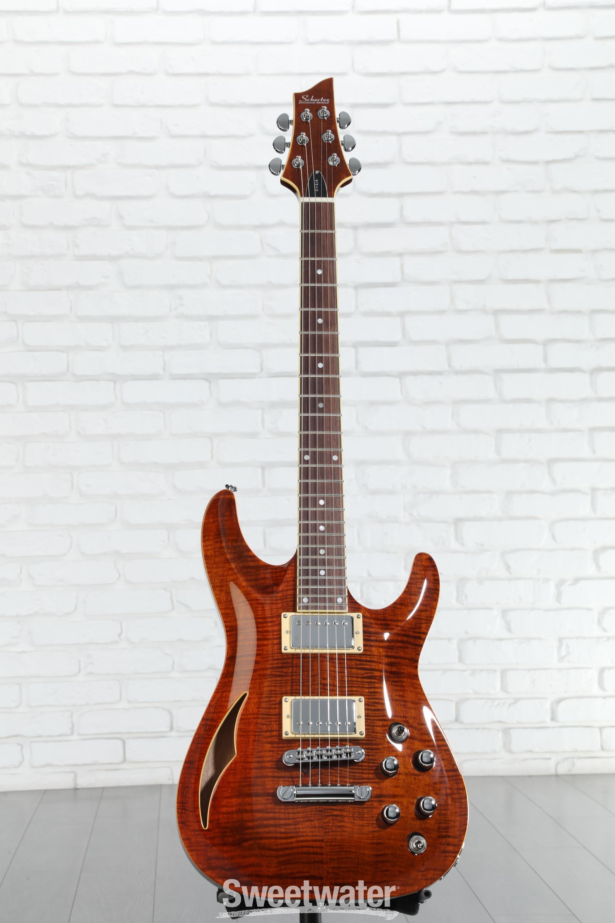 ギター Schecter Diamond Series C-1 Classic Schecter C-1 Classic Electric Guitar Demo - Sweetwater's