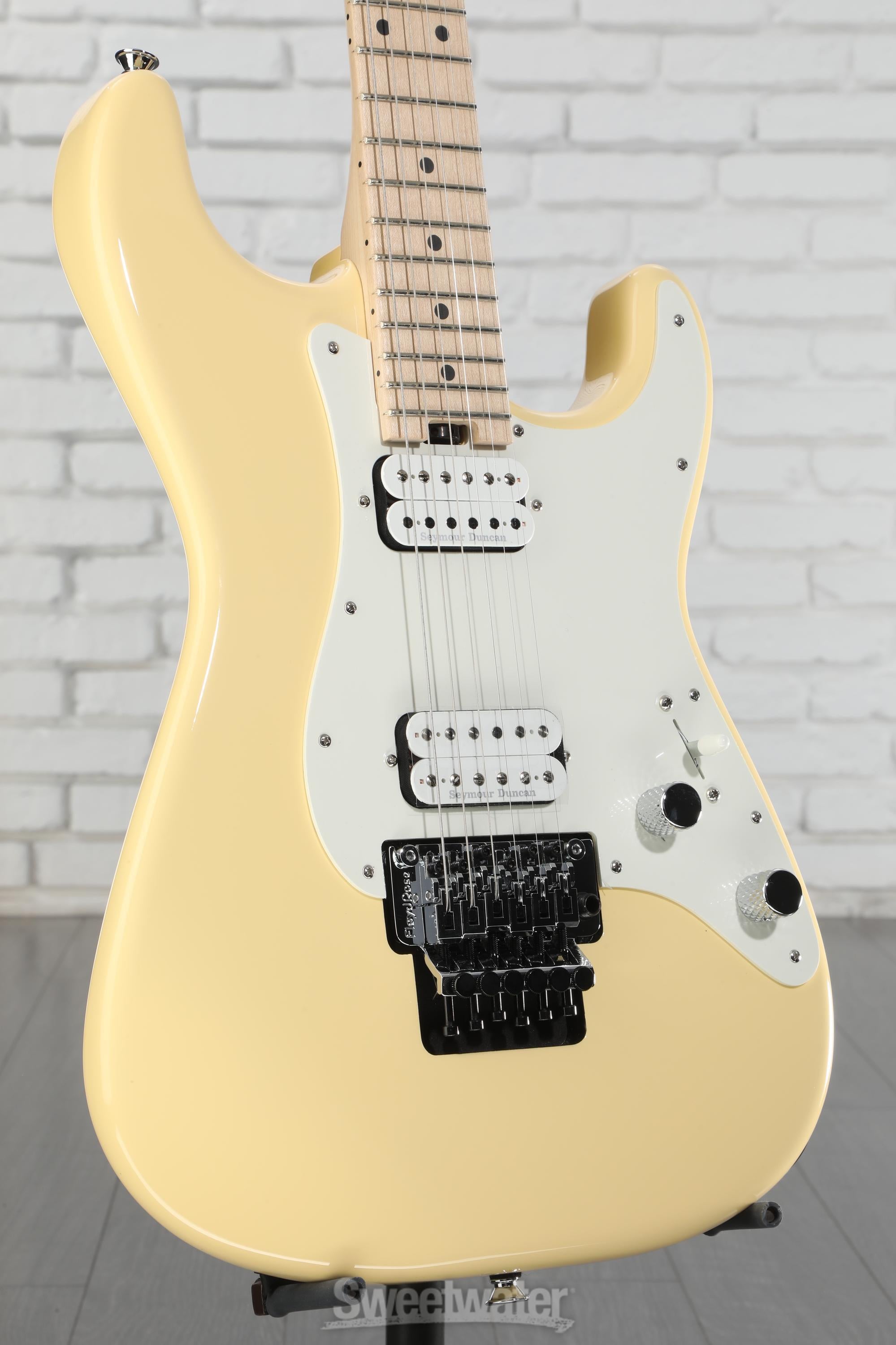 ギター CHARVEL Pro-Mod So-Cal - TIME SALE! Charvel Pro-Mod So-Cal Style 1 HH FR M - Vintage White