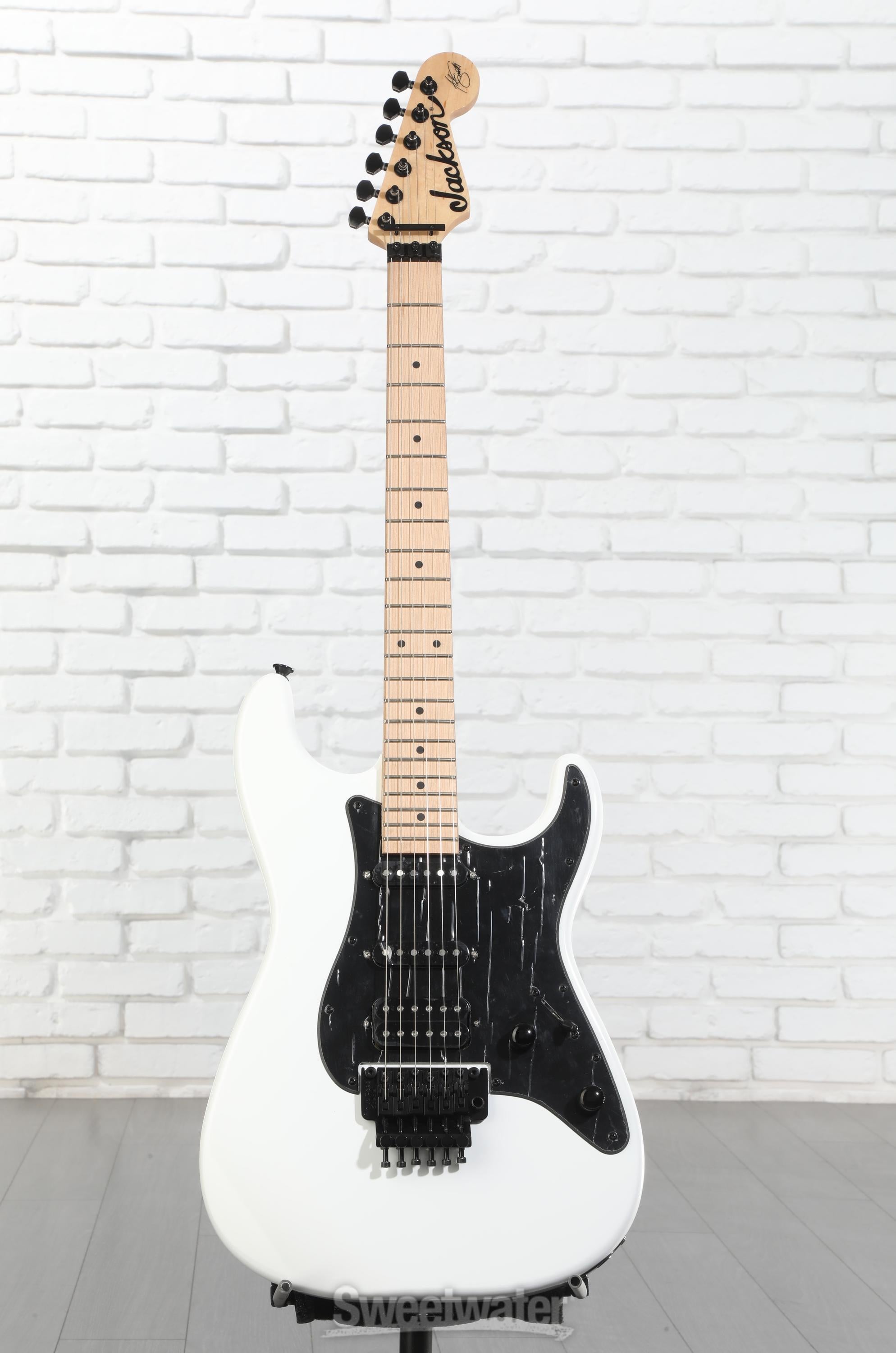 Jackson X Series Signature Adrian Smith SDX - Snow White with