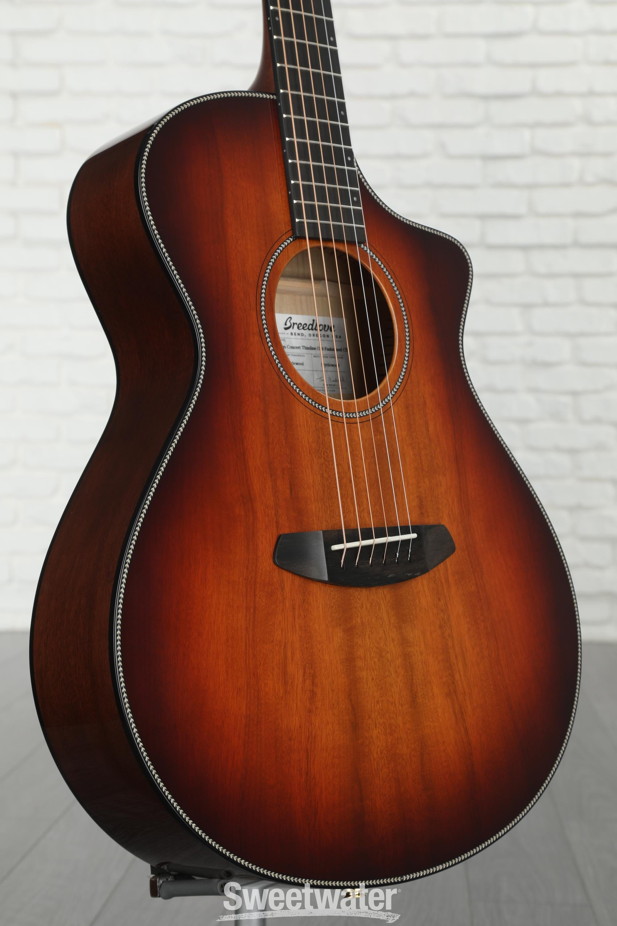 Breedlove Oregon Concert Thinline CE Acoustic-electric Guitar