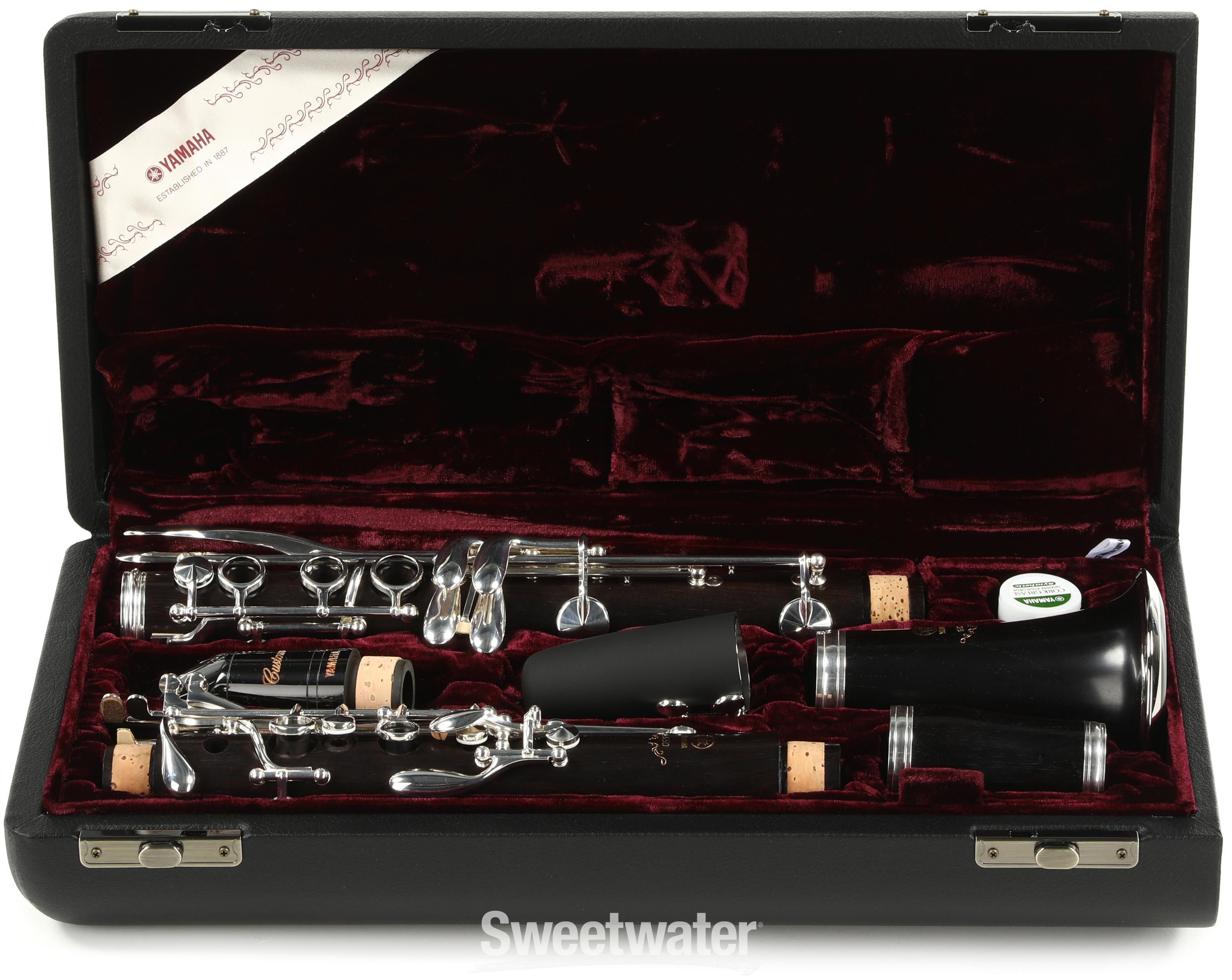 Yamaha YCL-650II Professional Bb Clarinet with Silver-plated Keys