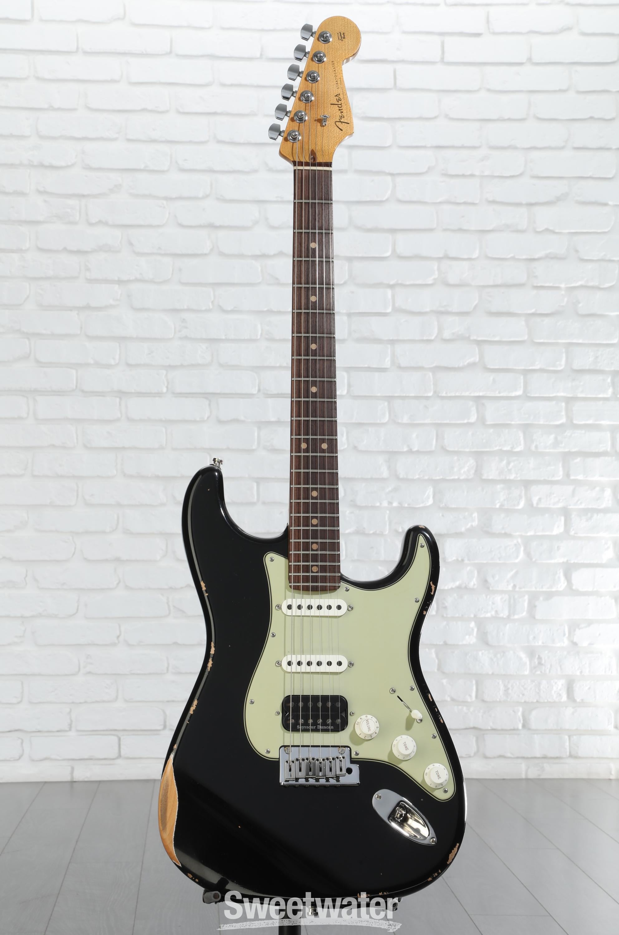 人気ブランドの新作 Fender Custom Electric Stratocaster Deluxe Limited NAMM Shop ギター