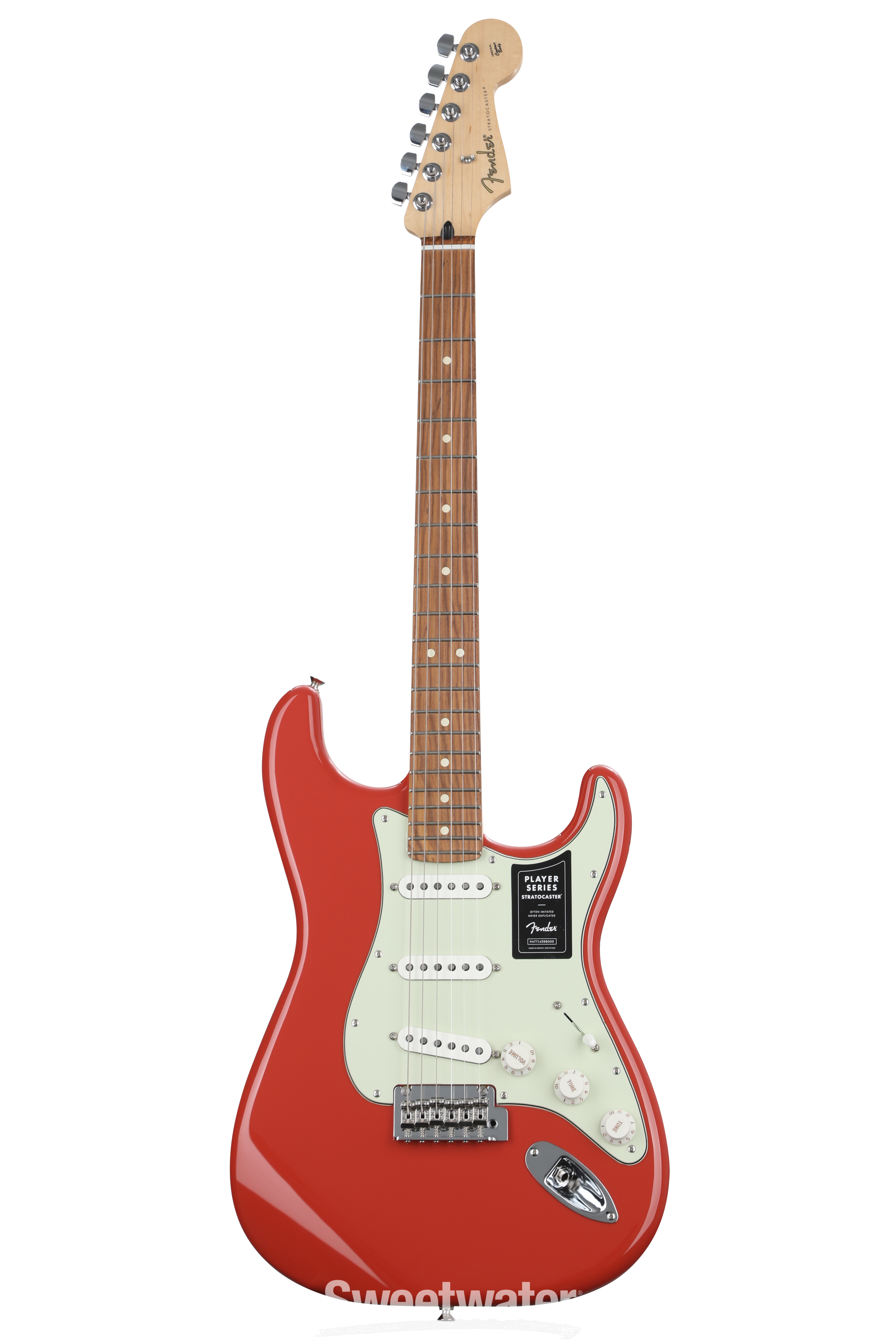 Fender Player Stratocaster - Fiesta Red with Pau Ferro Fender Player Stratocaster - Fiesta Red with Pau Ferro
